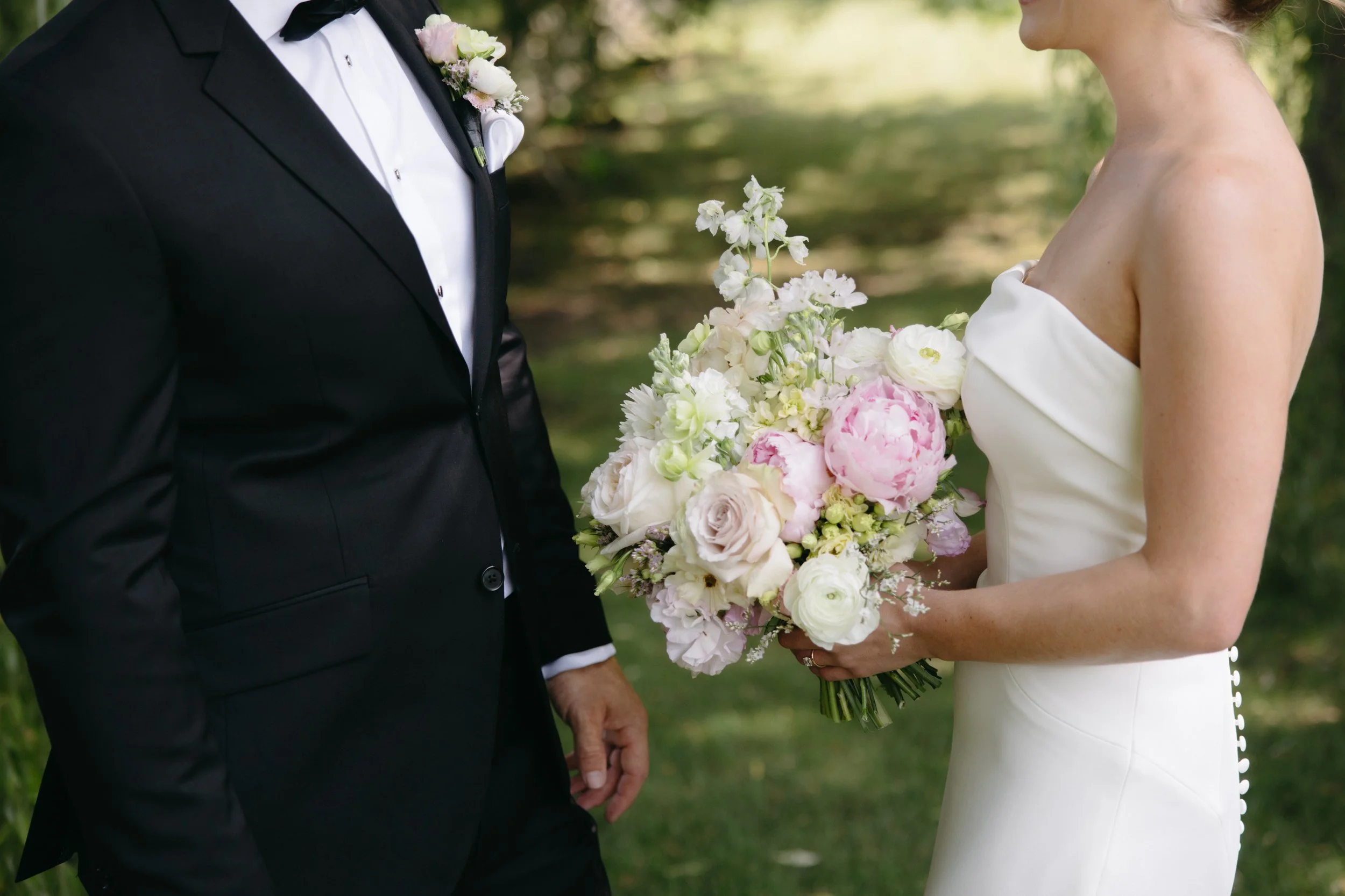 GraceAndGold-JA-WED-0147.jpg
