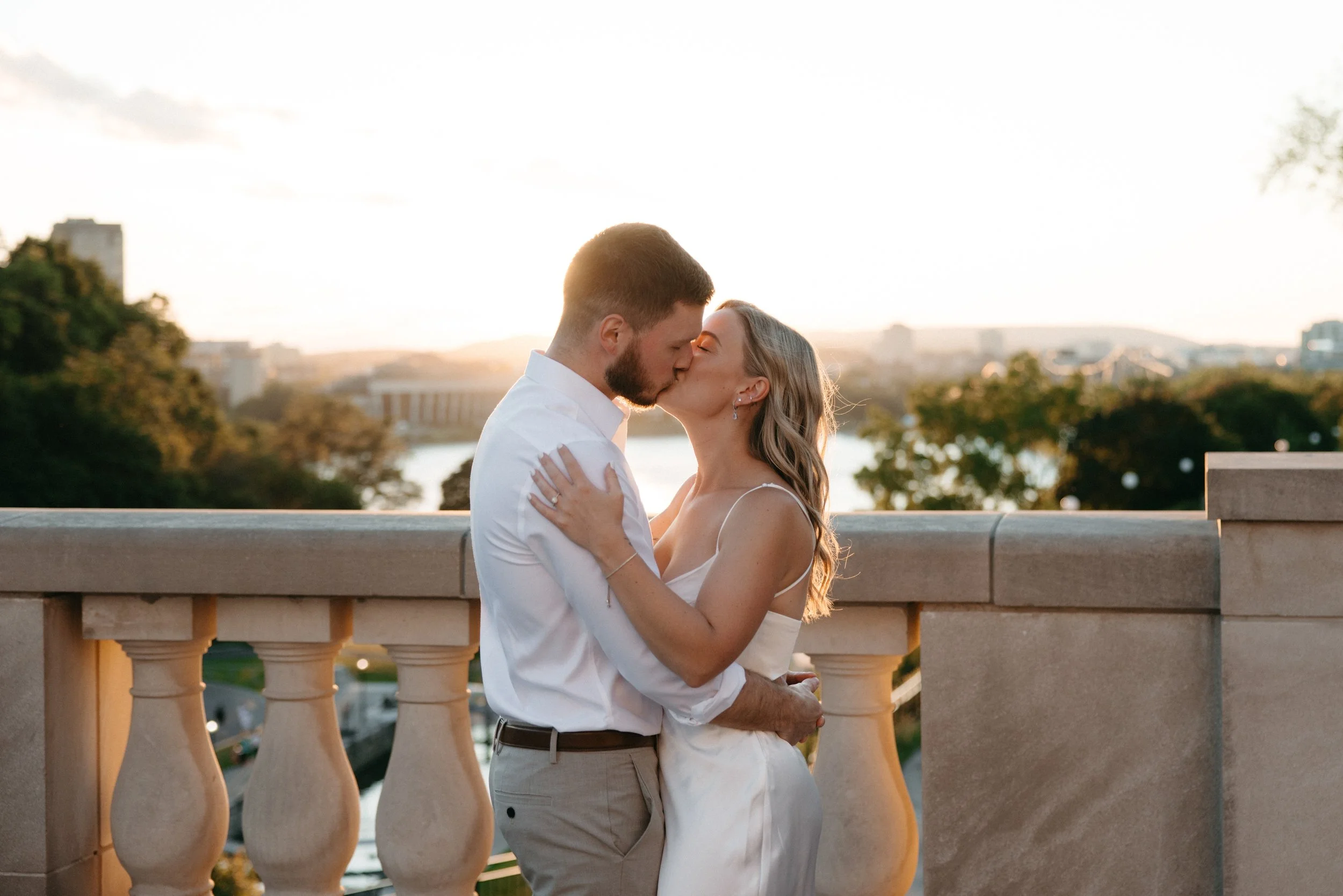 ottawa-downtown-engagement-session-0079.jpg