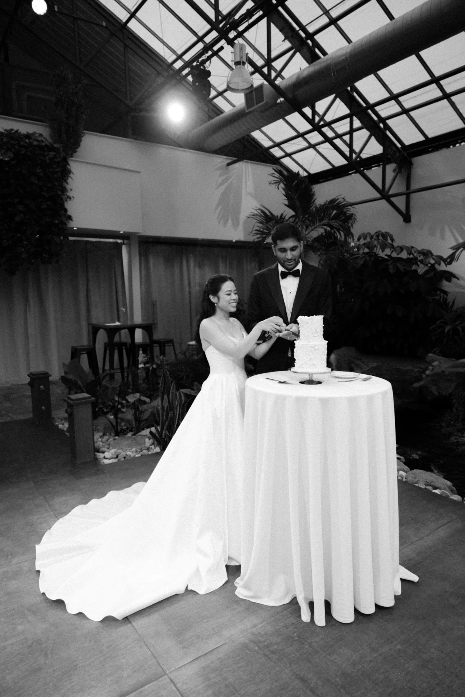 Aquatopia-Wedding-Ottawa-LJ-0225.jpg