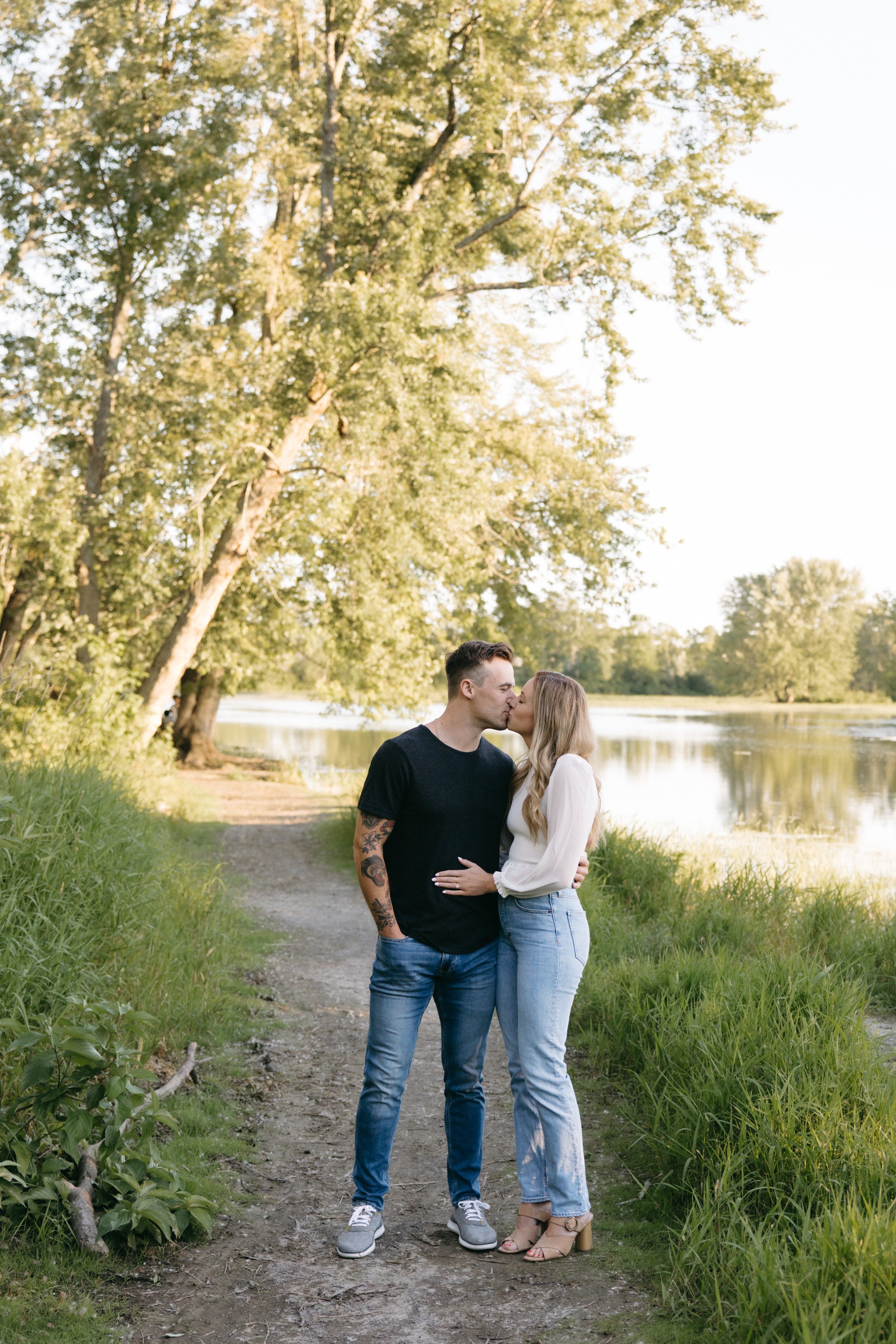 ottawa-ENGAGEMENT-photographer-0003.jpg