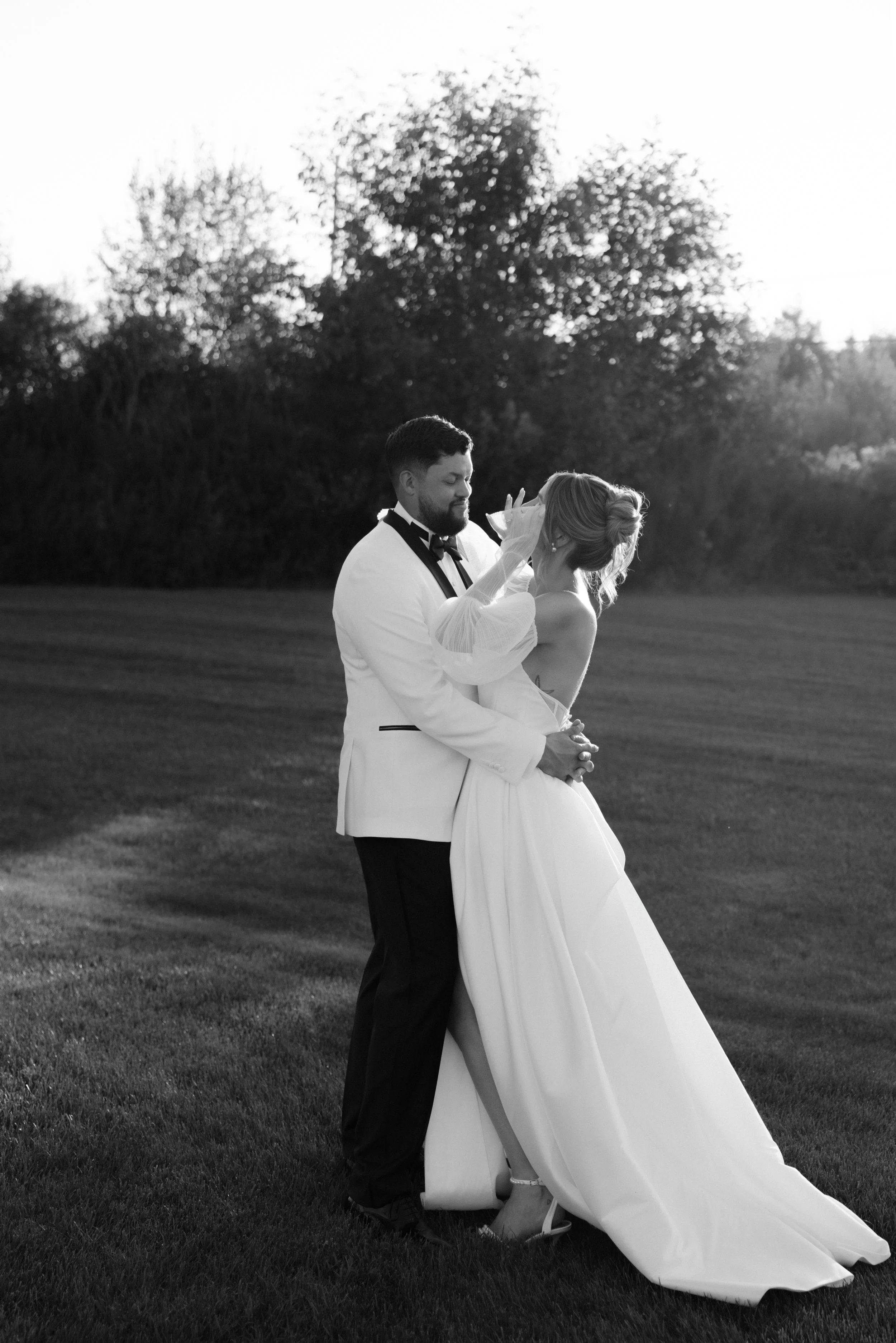 GraceAndGold-KK-WED-1229.jpg
