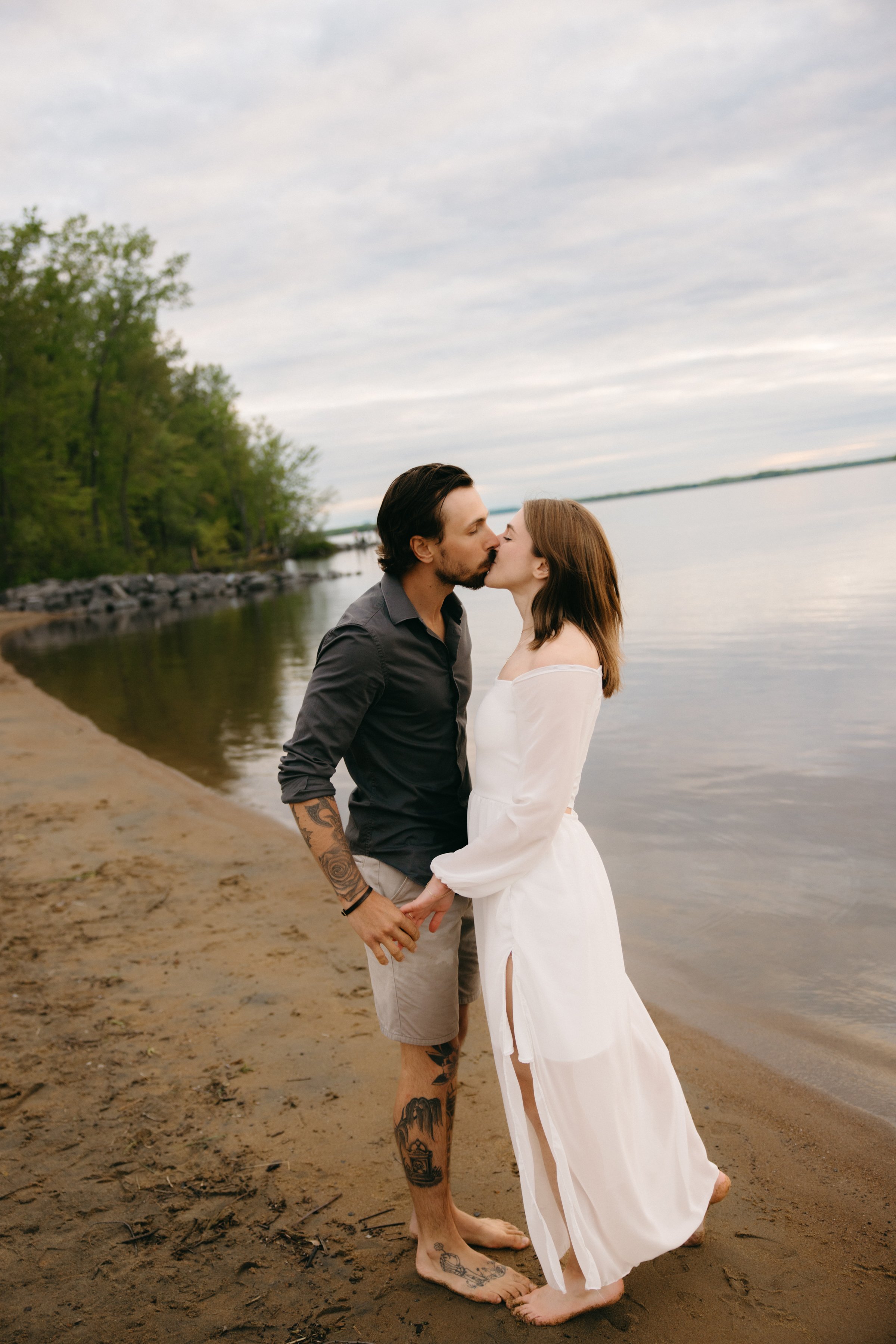 petrie-island-engagement-session-0089.jpg