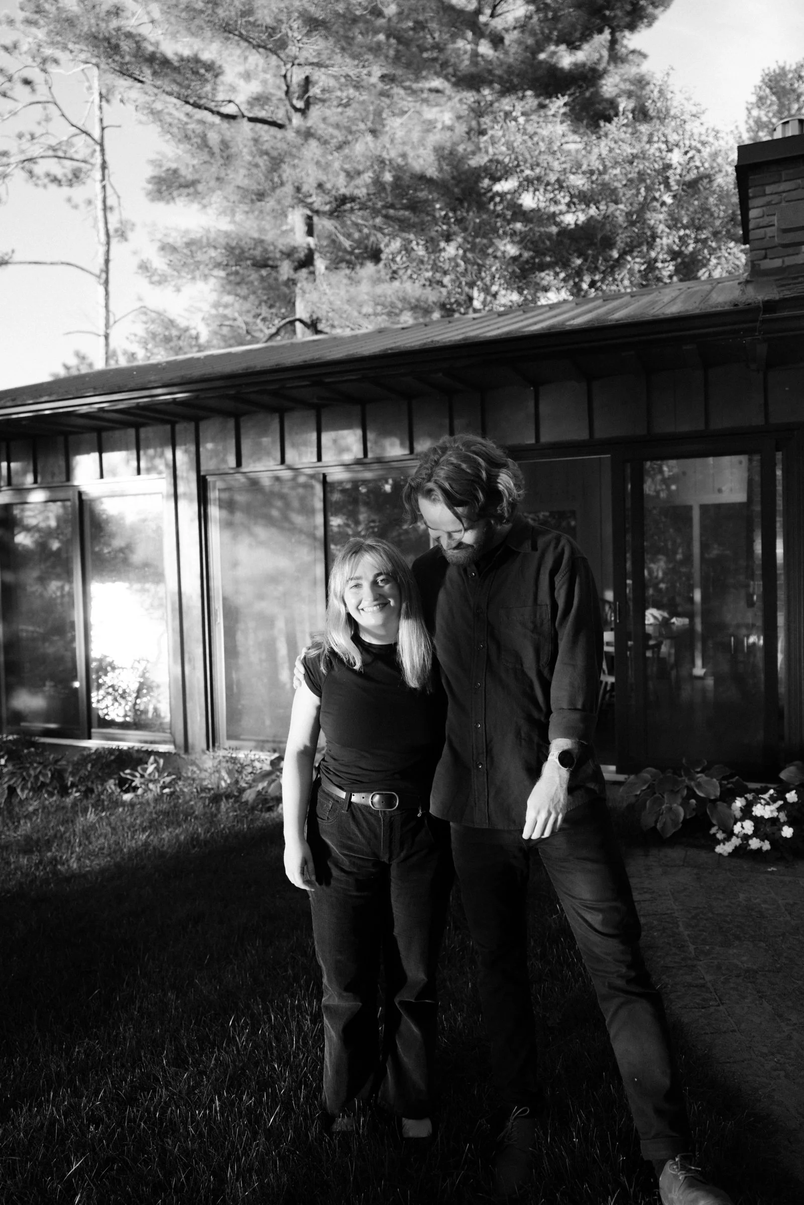 ottawa-cottage-engagement-session-PC-0029.jpg
