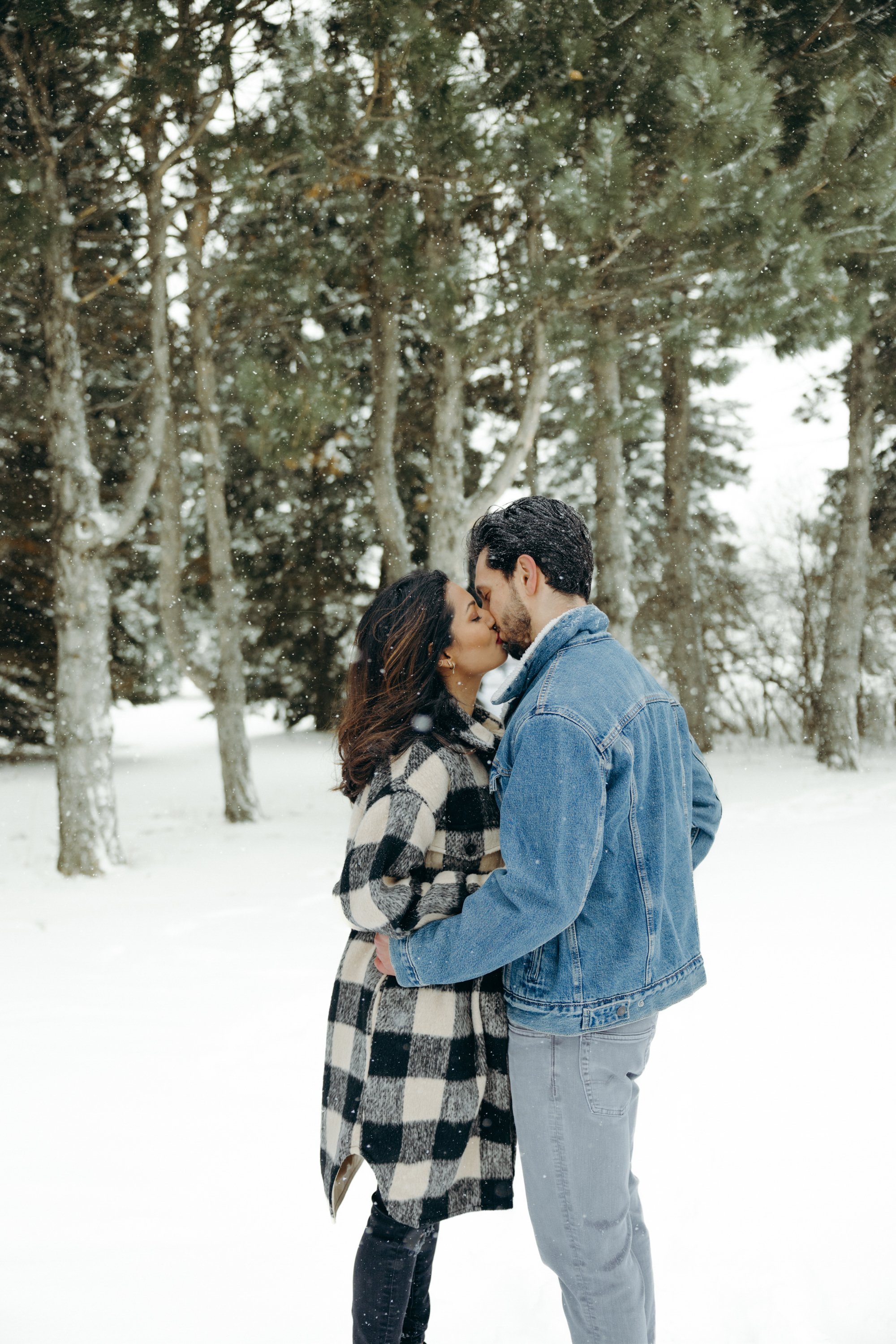 Ottawa-engagement-photographer-tracy-grace-0177.jpg