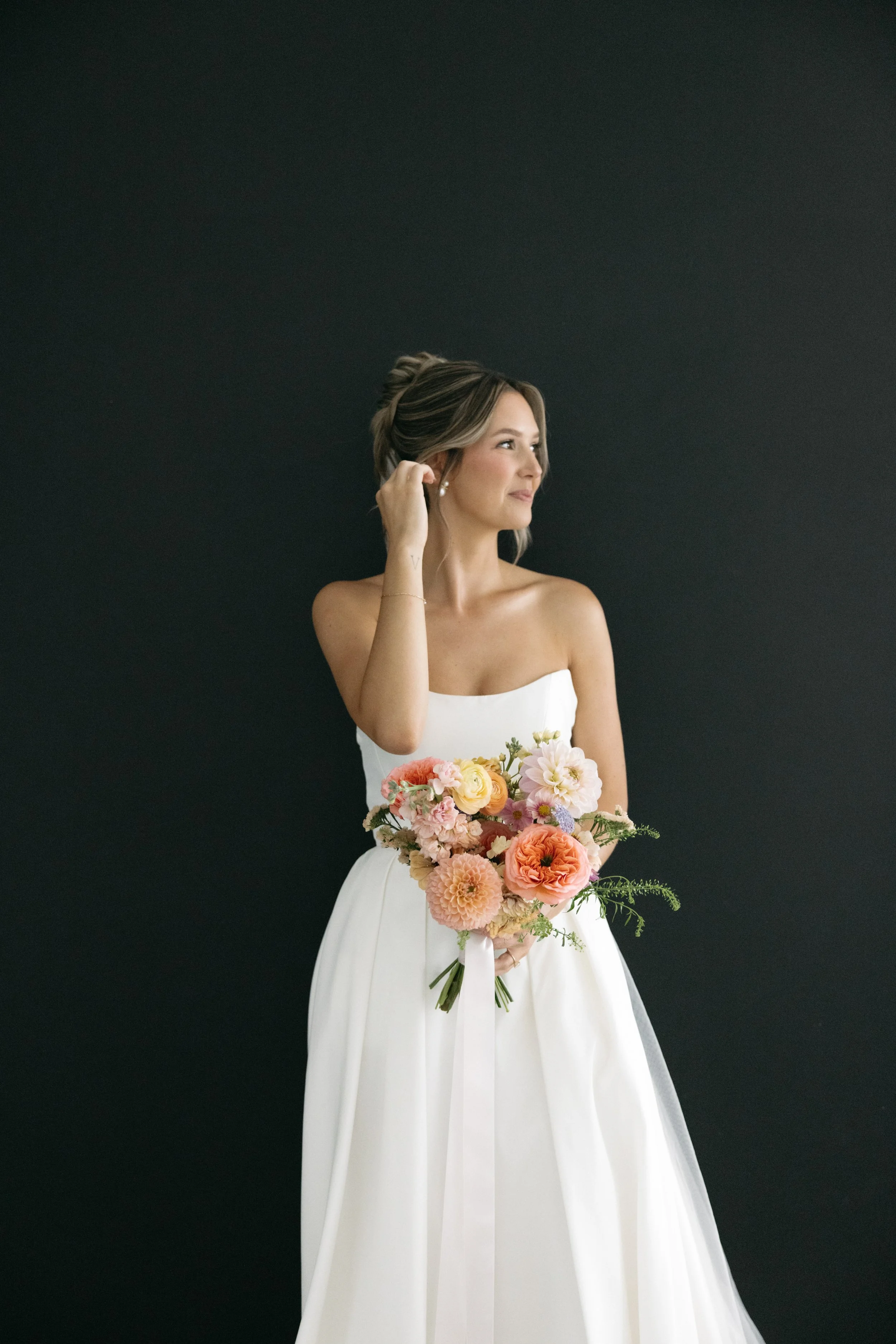 GraceAndGold-KK-WED-0349.jpg