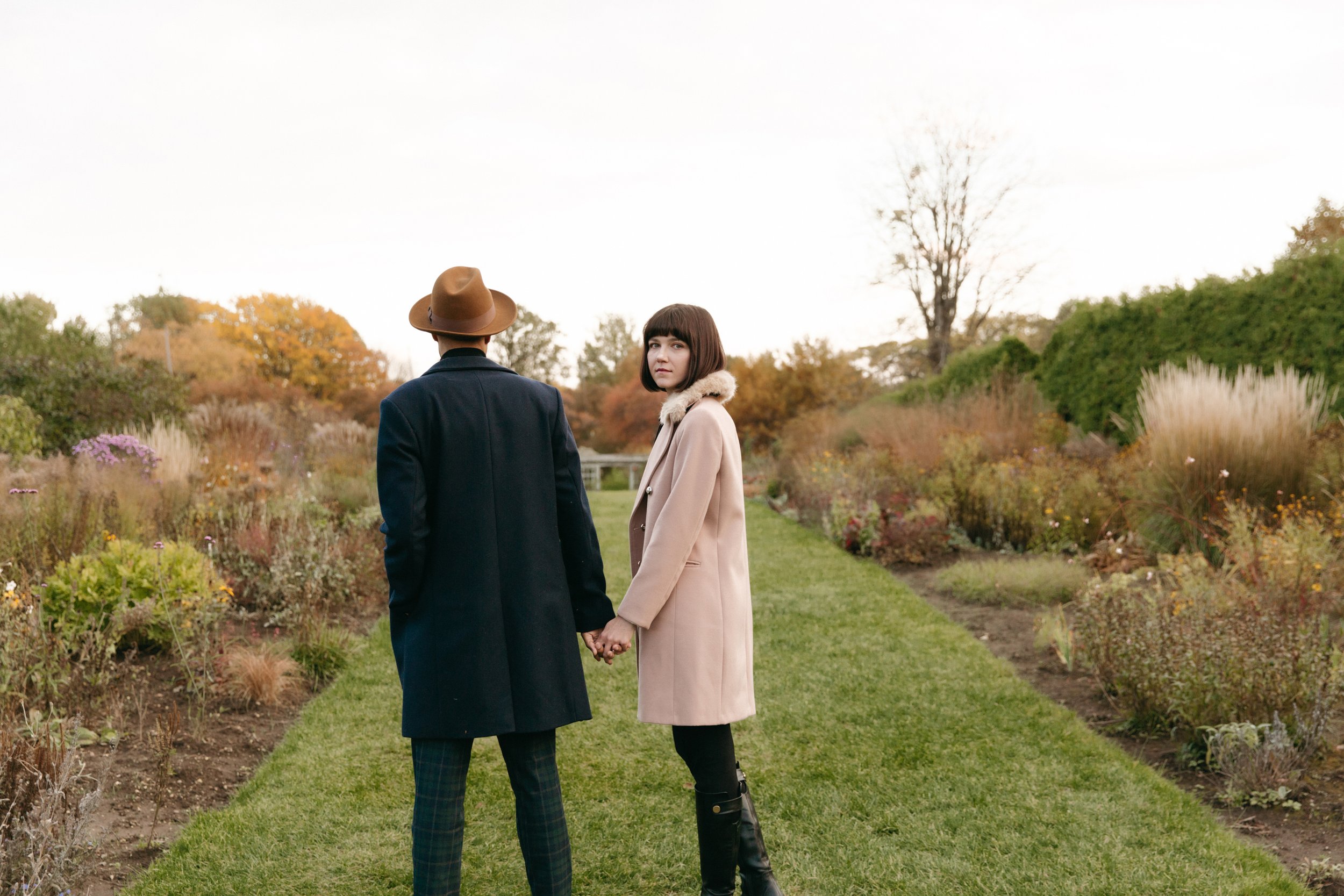 ornamental-gardens-engagement-session-0010.jpg