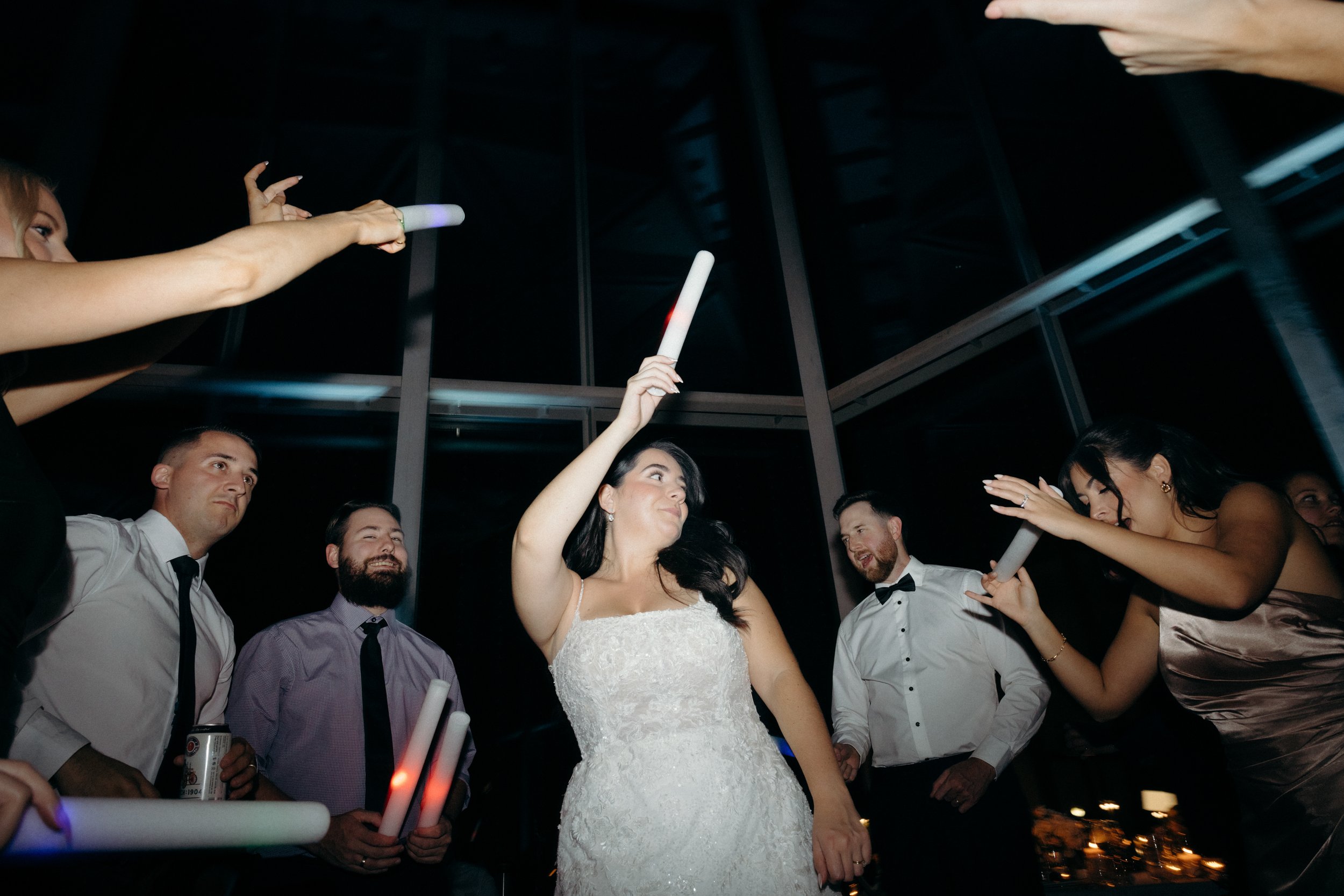GraceAndGold-JB-WED-1548.jpg