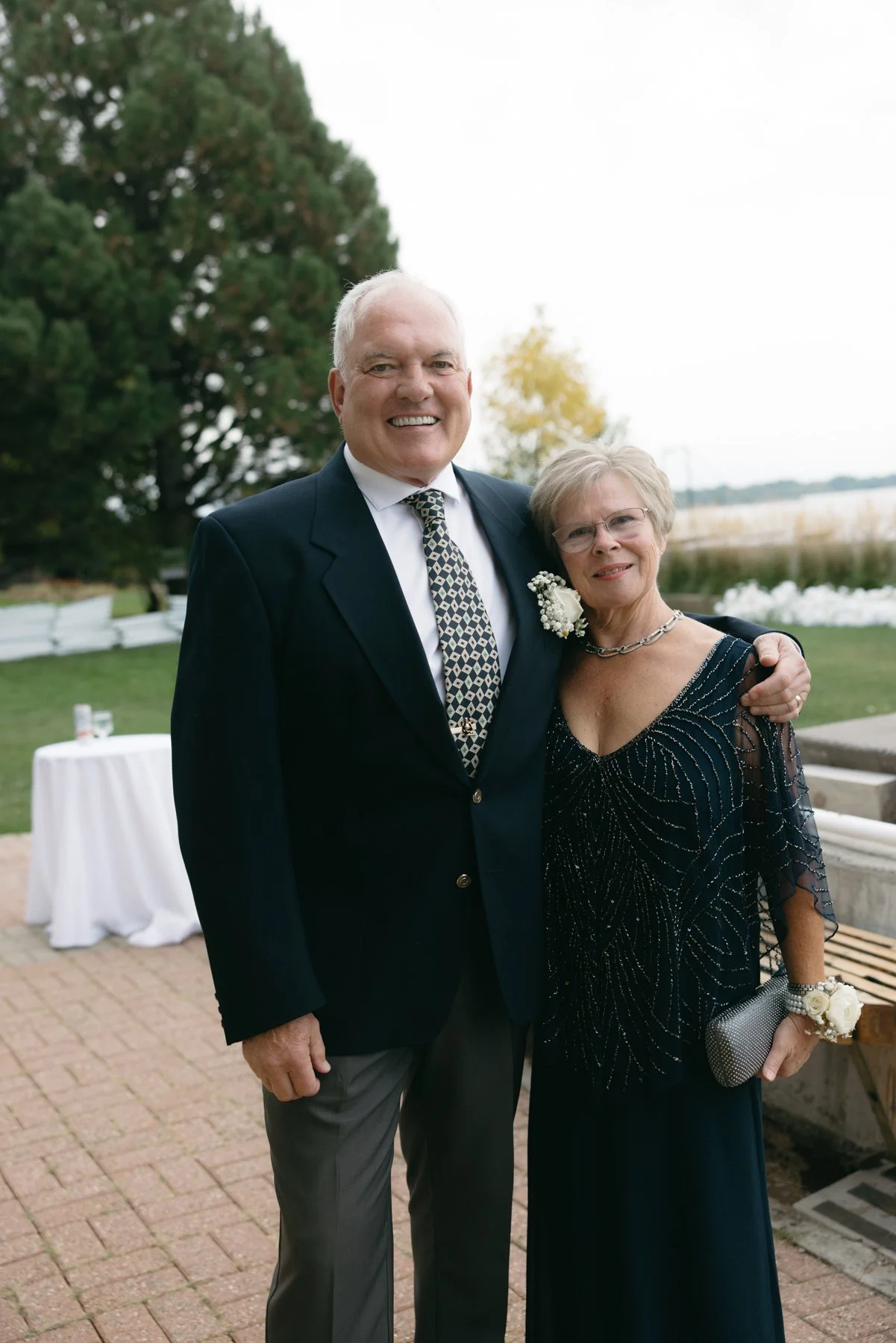 britannia-yacht-club-wedding-mn-0138.jpg