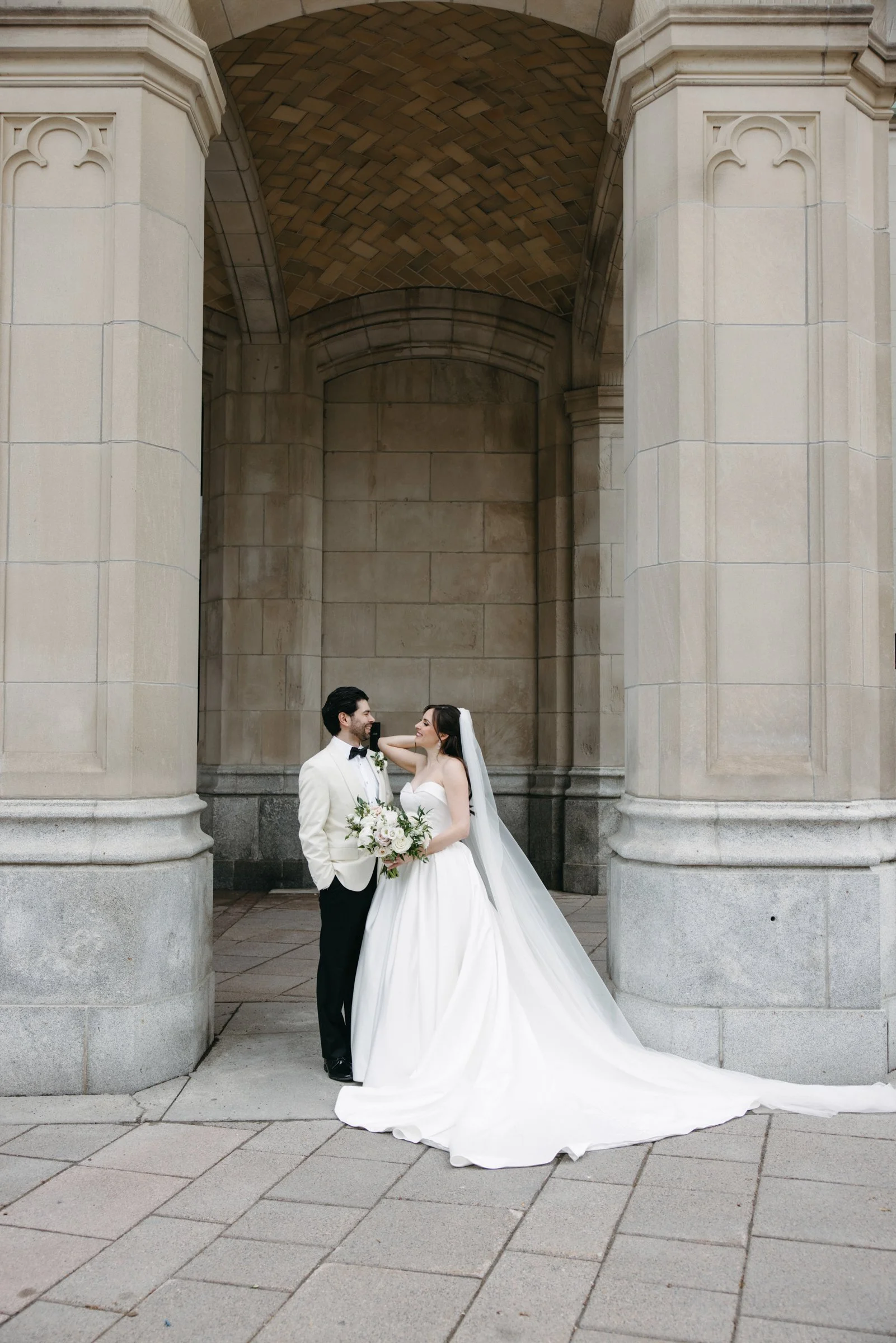 chateau-laurier-wedding-ra-0132.jpg