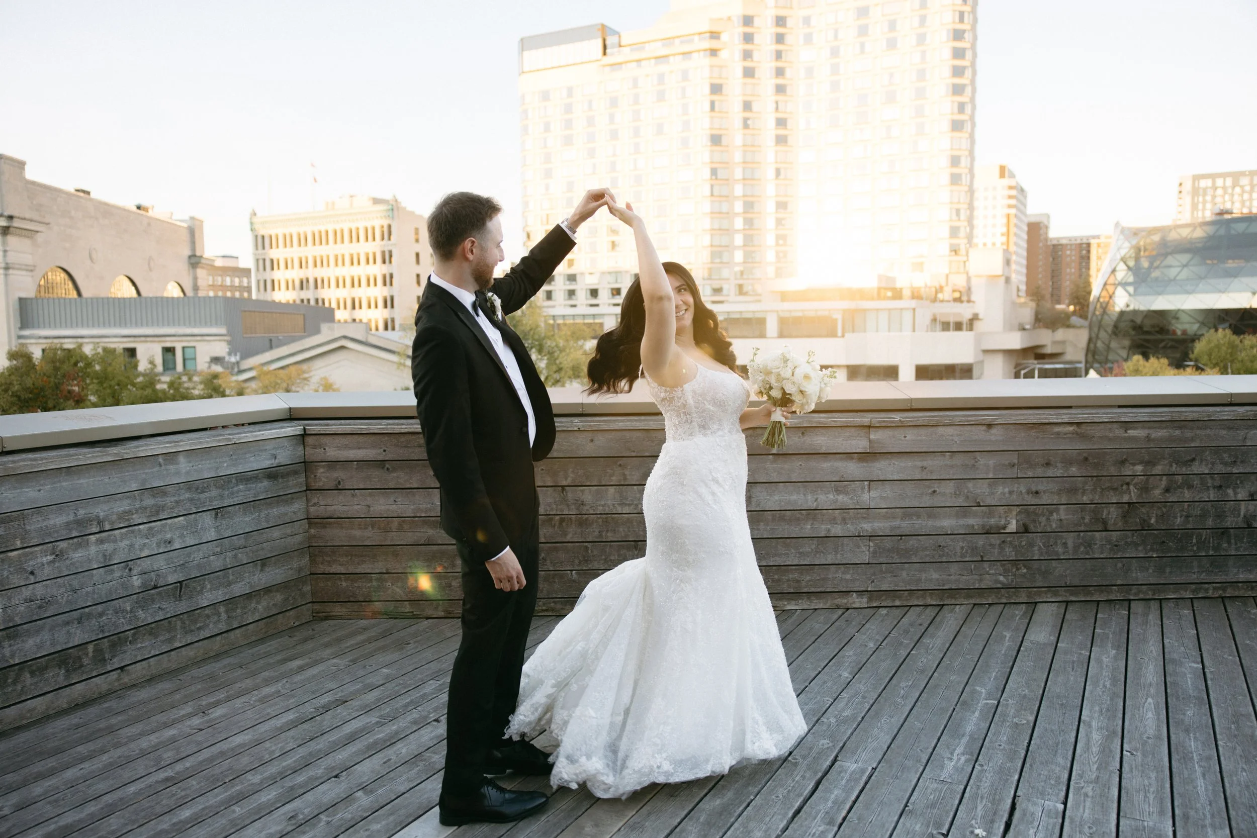 GraceAndGold-JB-WED-1085.jpg
