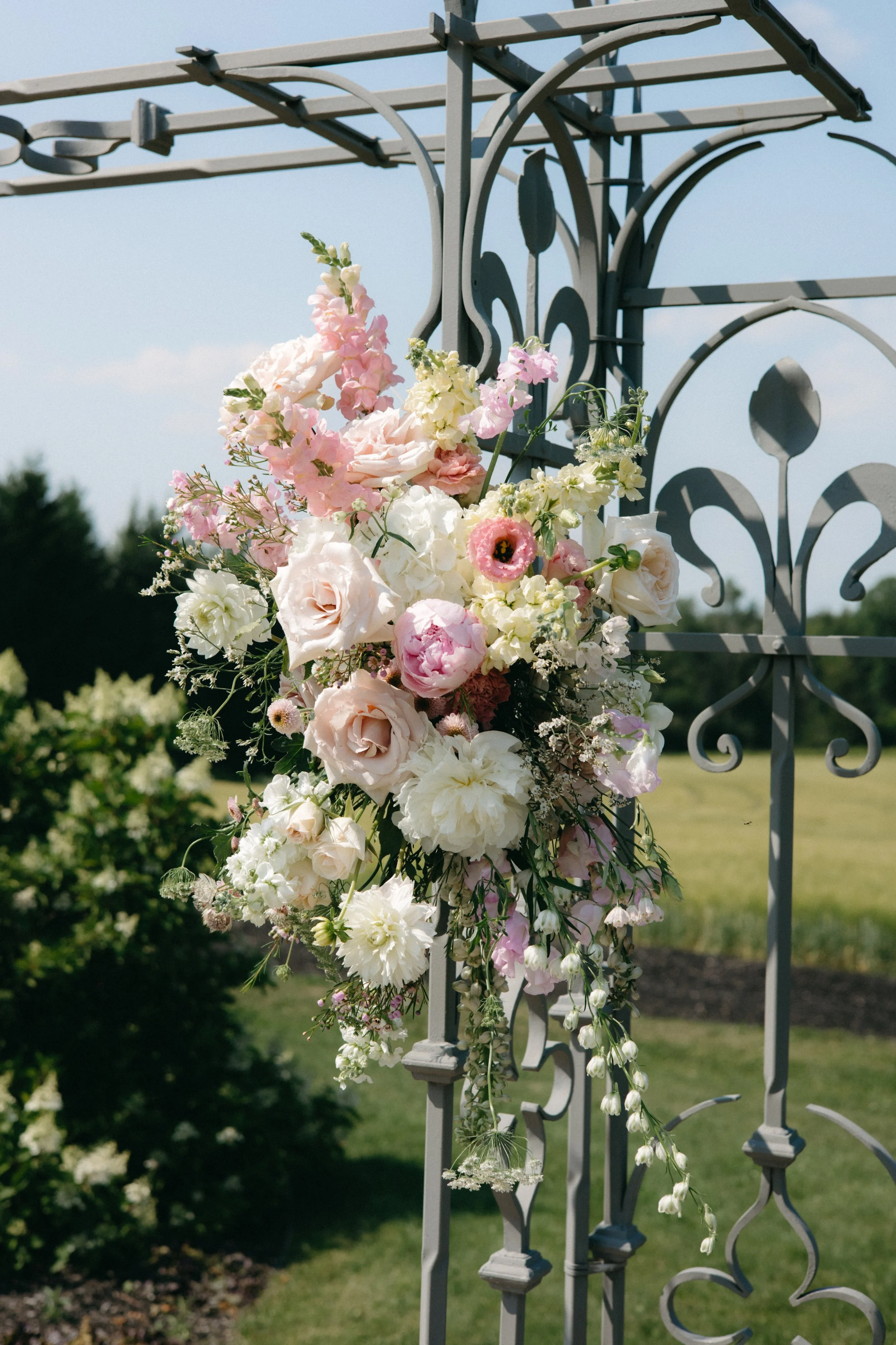 GraceAndGold-JA-WED-0428.jpg