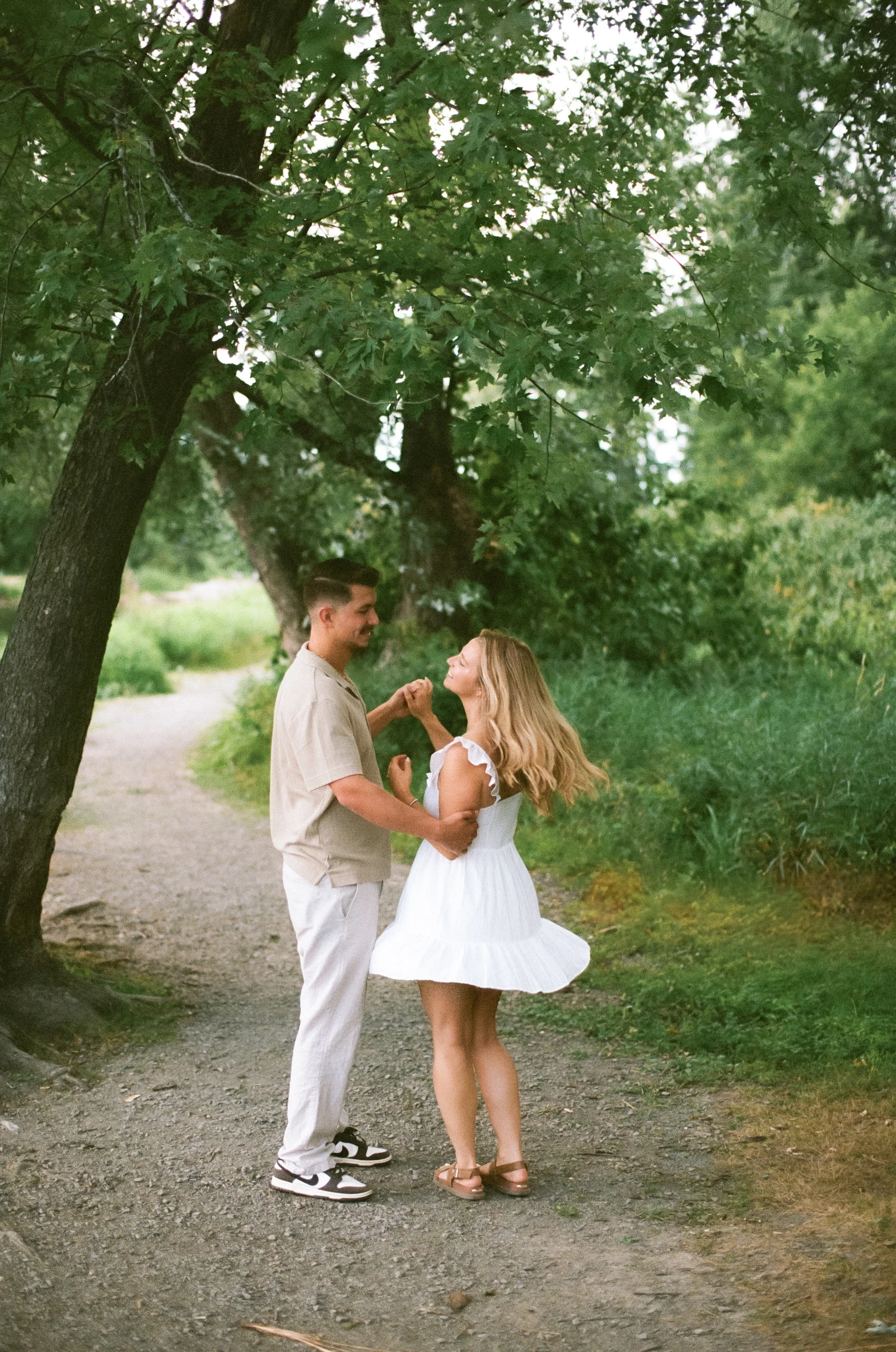 Ottawa-film-photographer-tracy-grace-0113.jpg