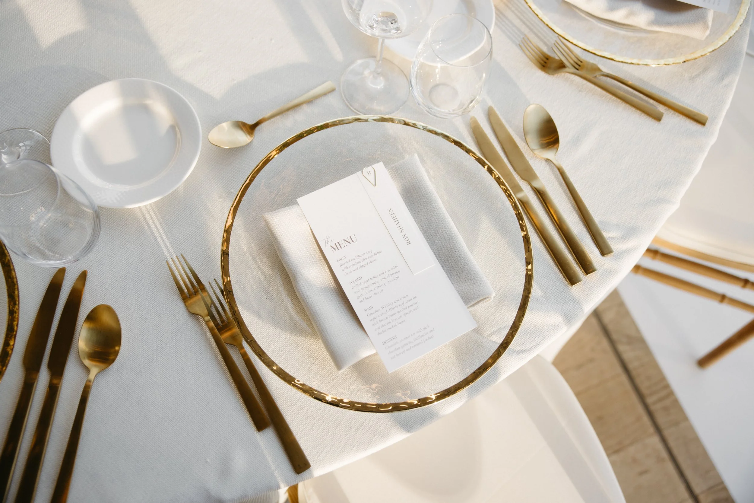 GraceAndGold-JB-WED-1195.jpg