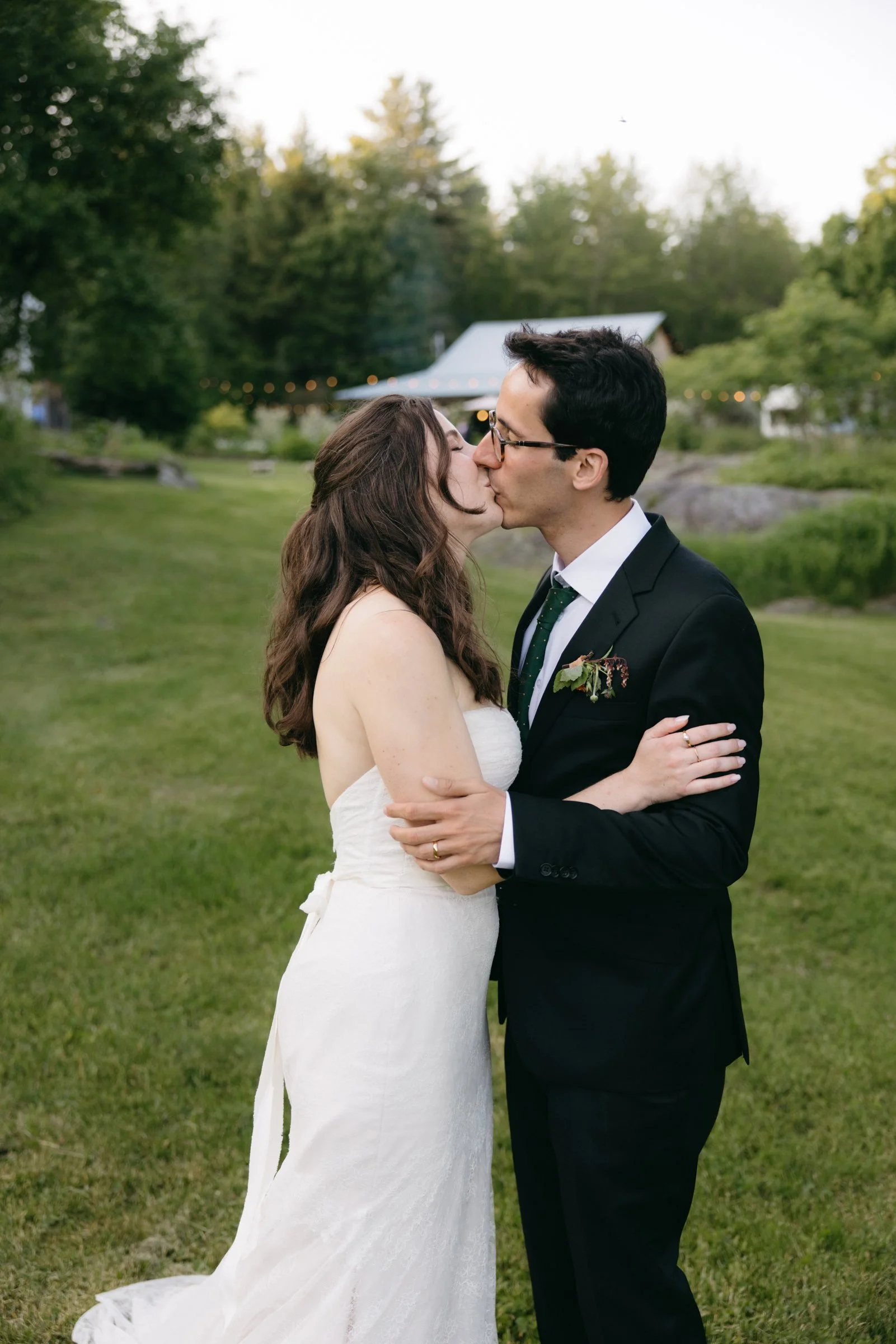 adelina-barn-wedding-photos-la-0224.jpg
