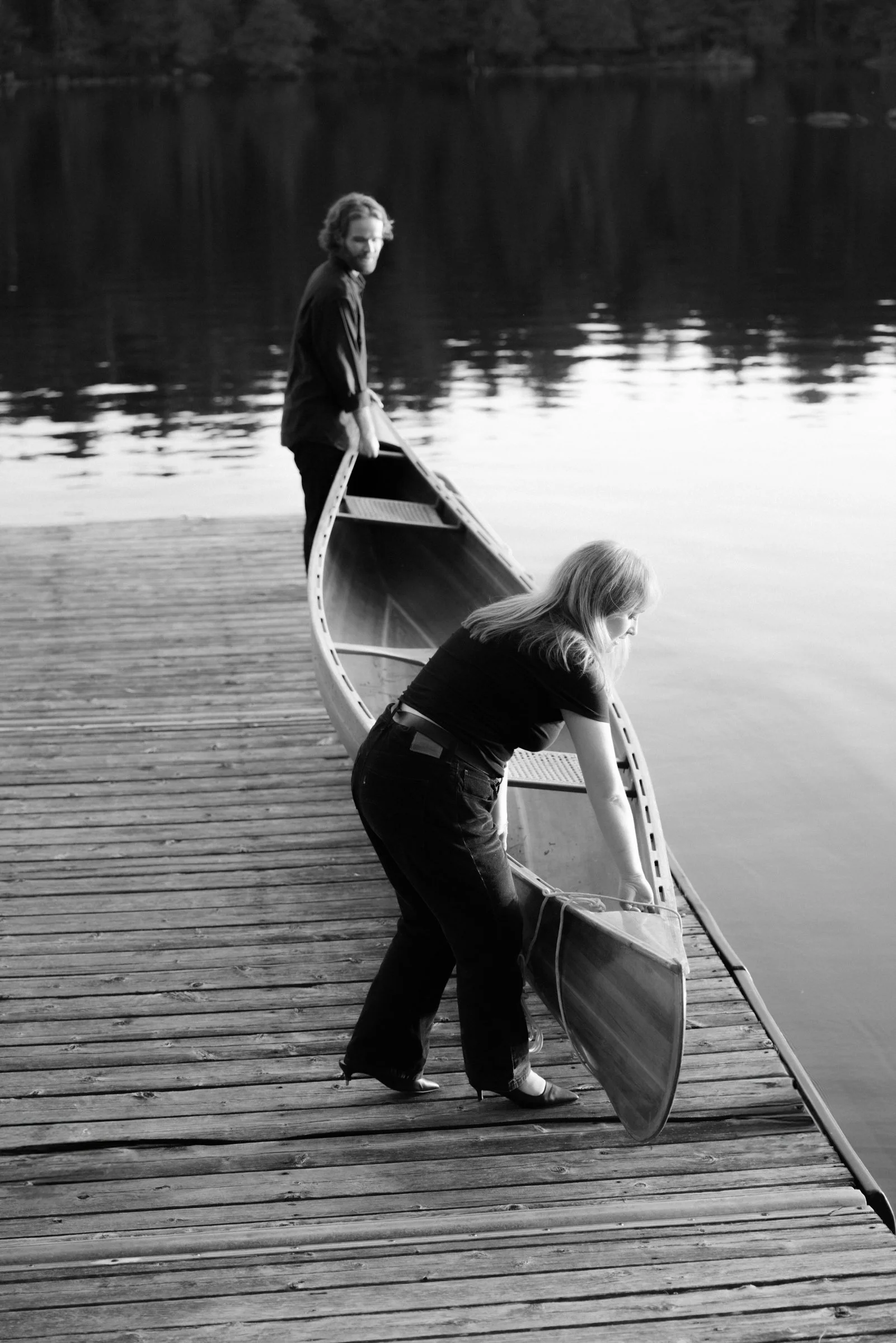 ottawa-cottage-engagement-session-PC-0058.jpg