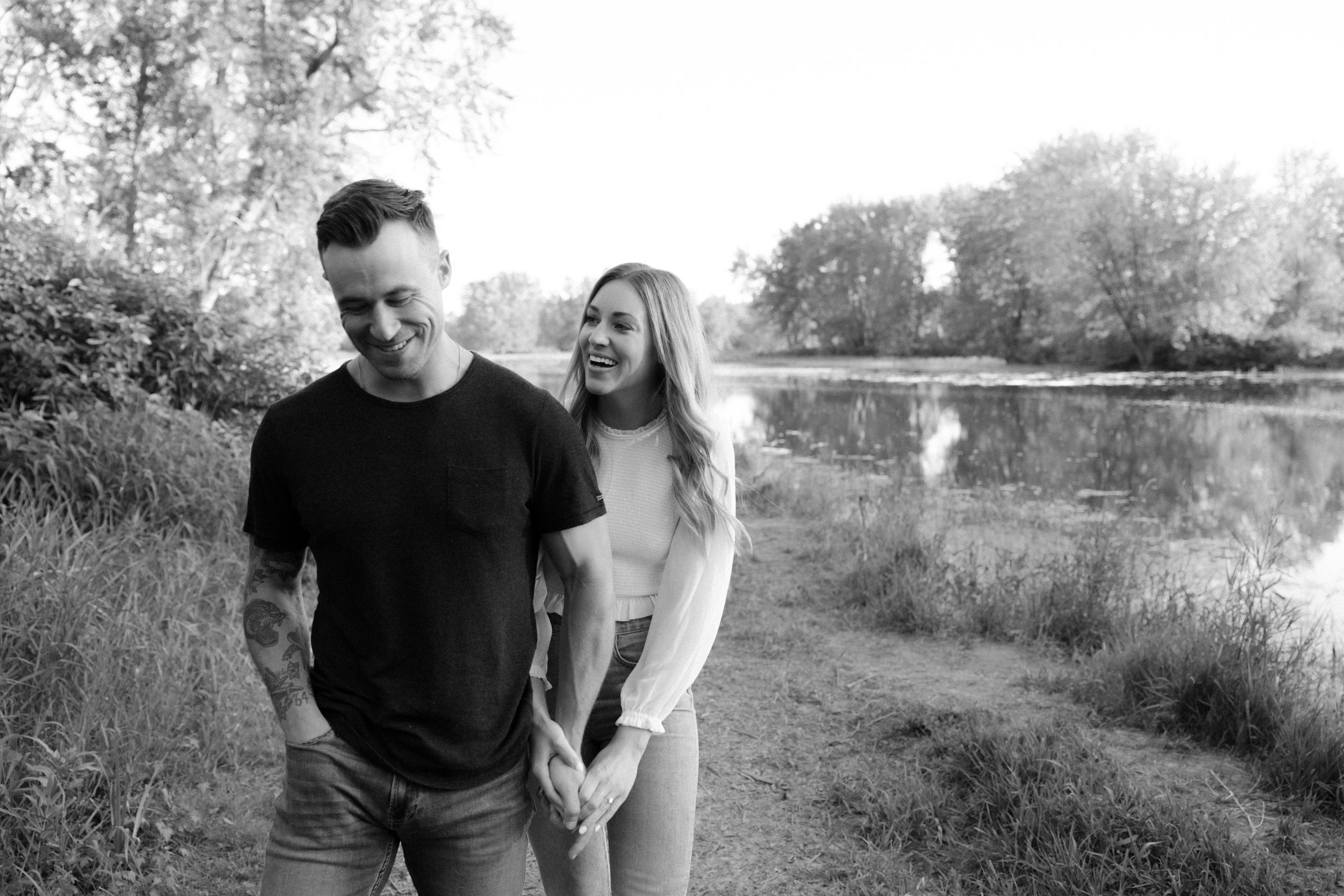 ottawa-ENGAGEMENT-photographer-0006.jpg