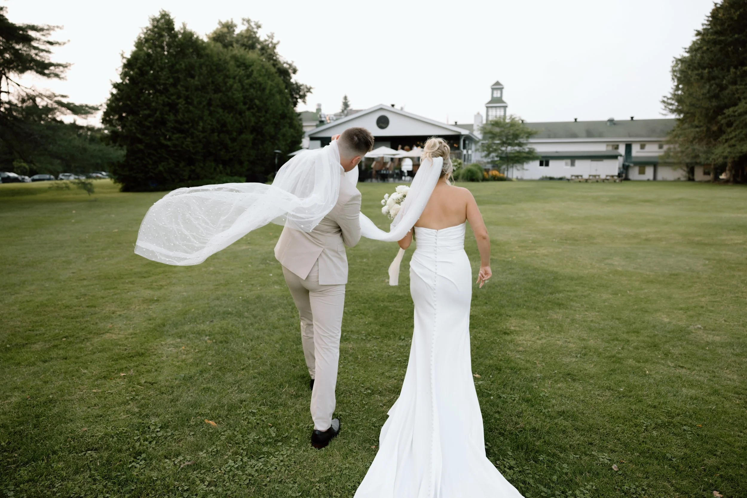 GraceAndGold-MJ-WED-1525.jpg