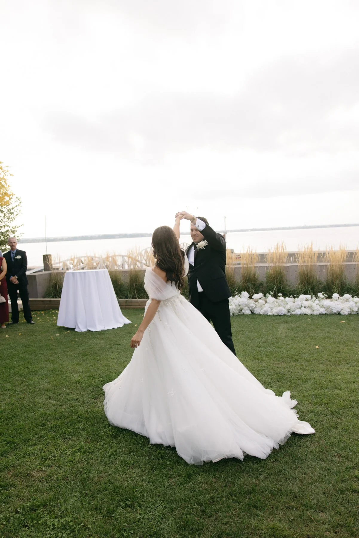britannia-yacht-club-wedding-mn-0168.jpg