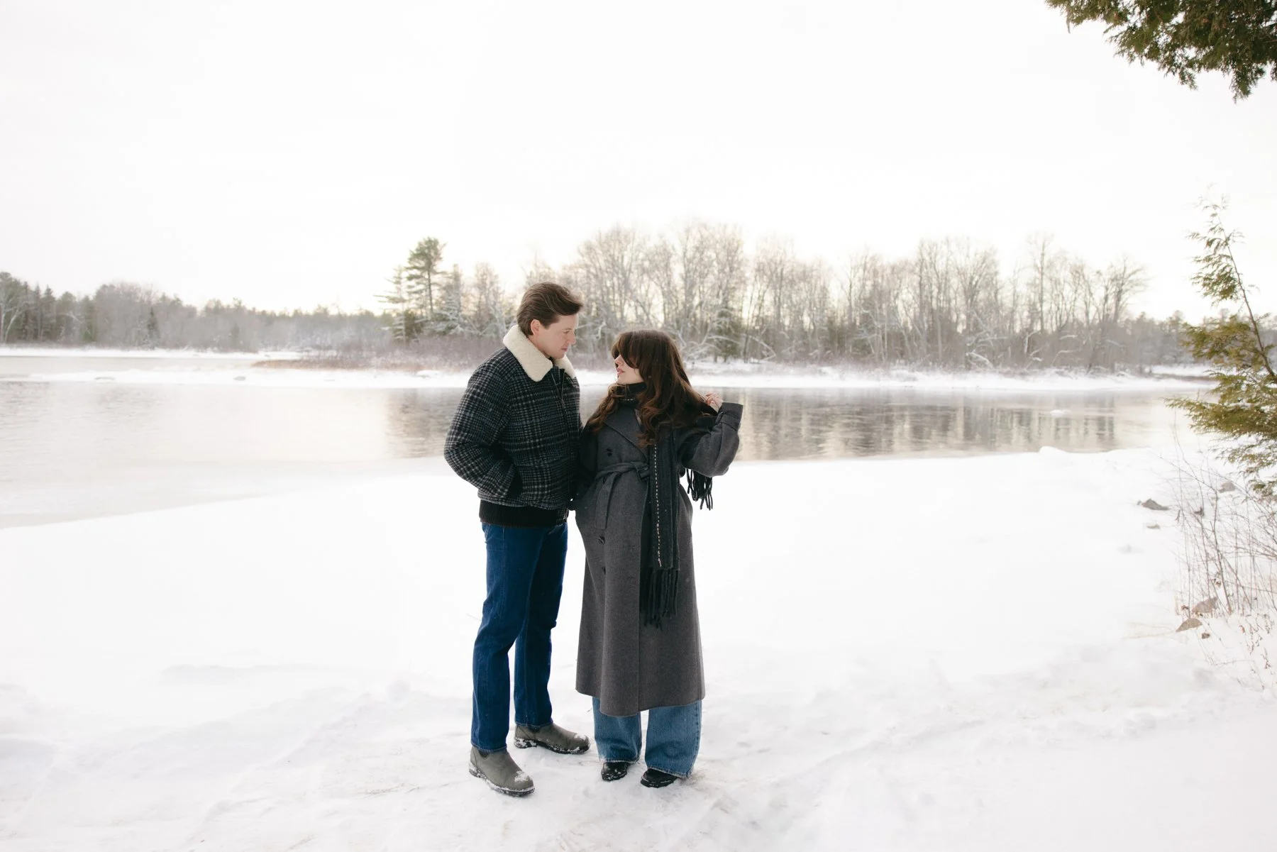 Ottawa-Maternity-Session-Cottage-0132.jpg