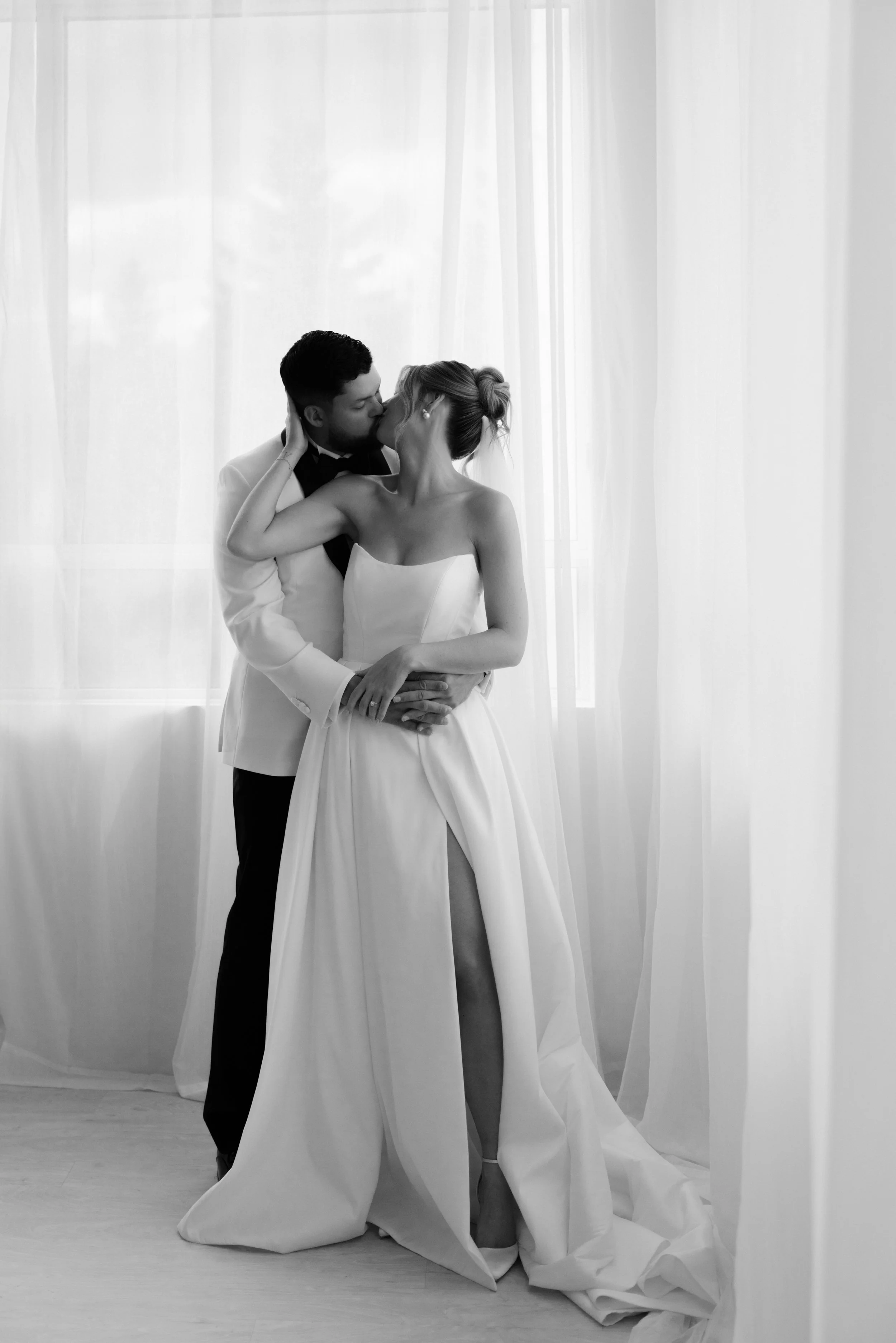 GraceAndGold-KK-WED-0329.jpg
