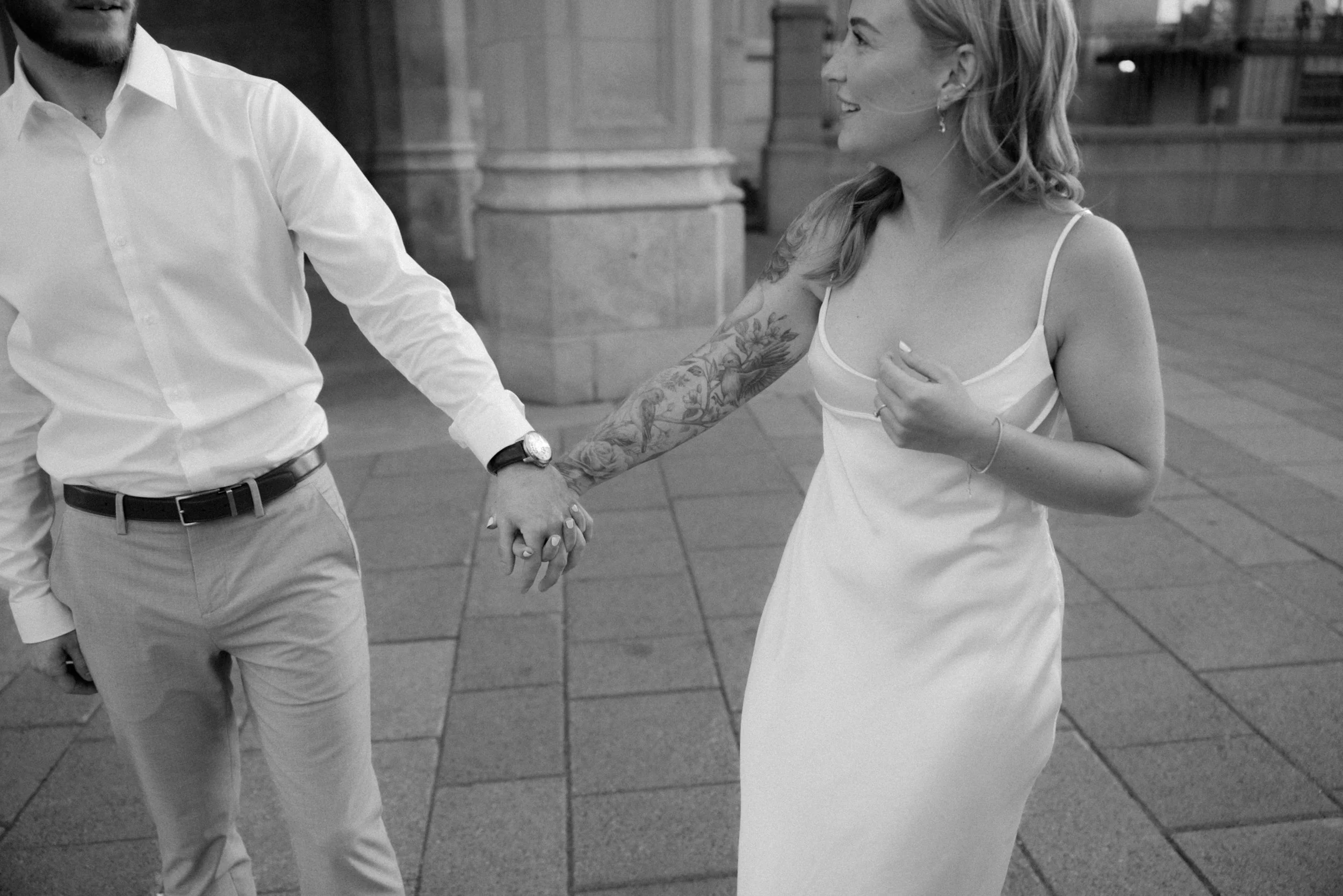 ottawa-downtown-engagement-session-0019.jpg