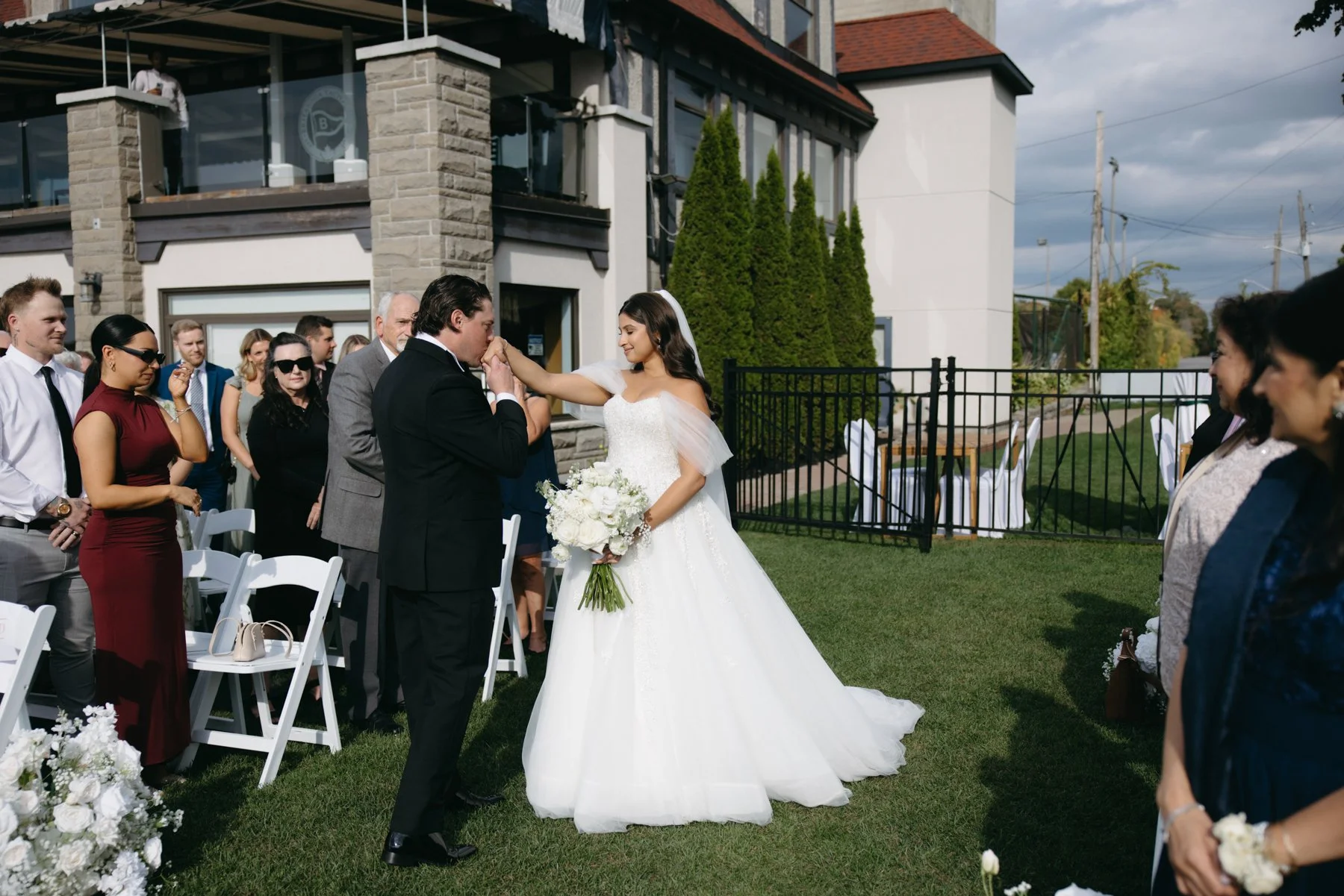 britannia-yacht-club-wedding-mn-0091.jpg