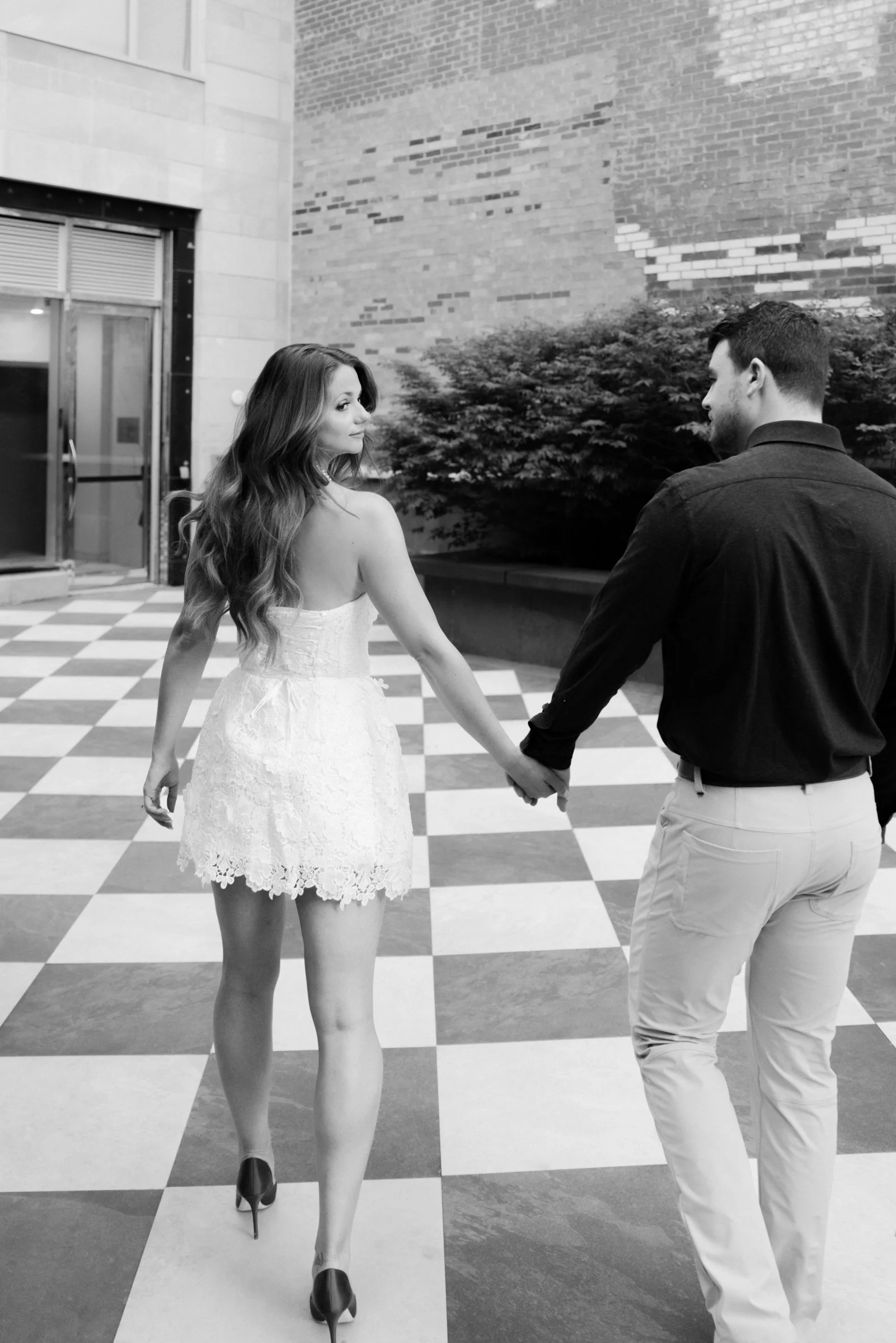 downtown-ottawa-engagement-session-kr-0046.jpg