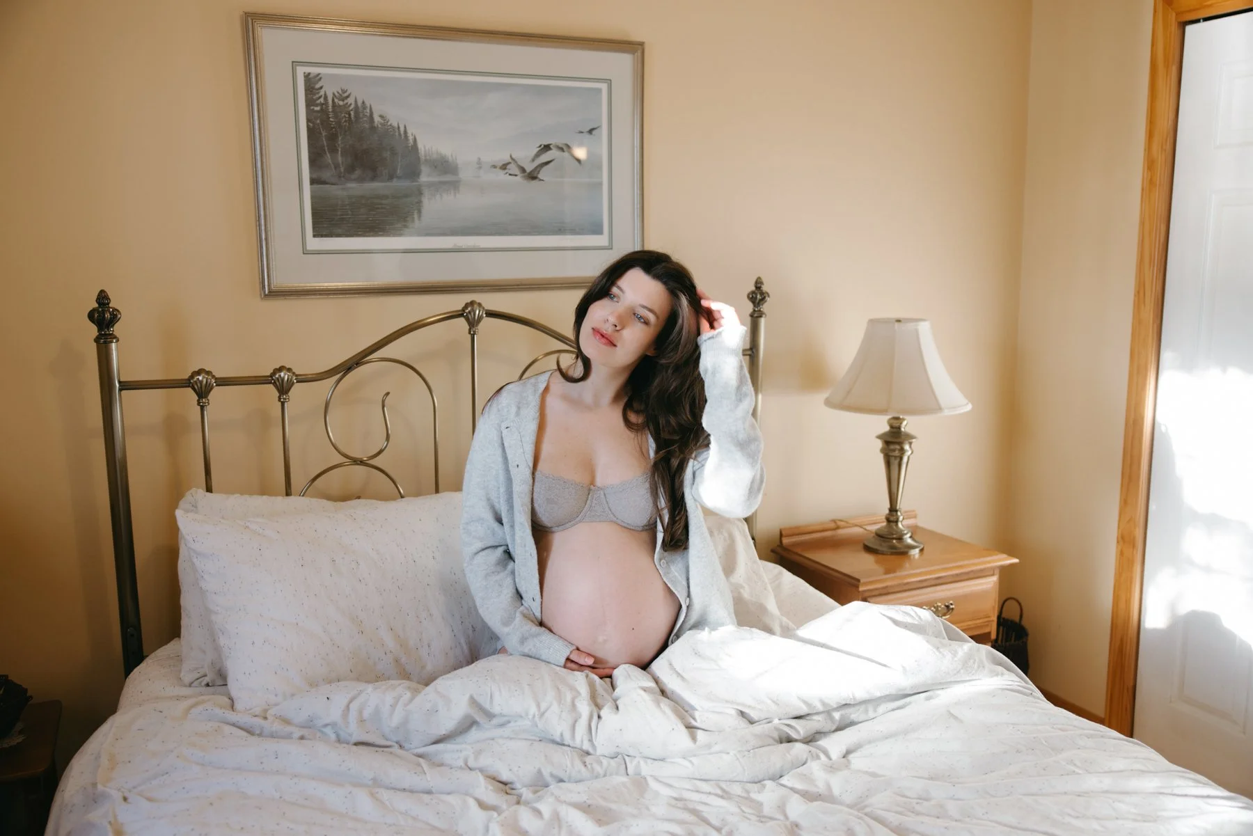 Ottawa-Maternity-Session-Cottage-0016.jpg