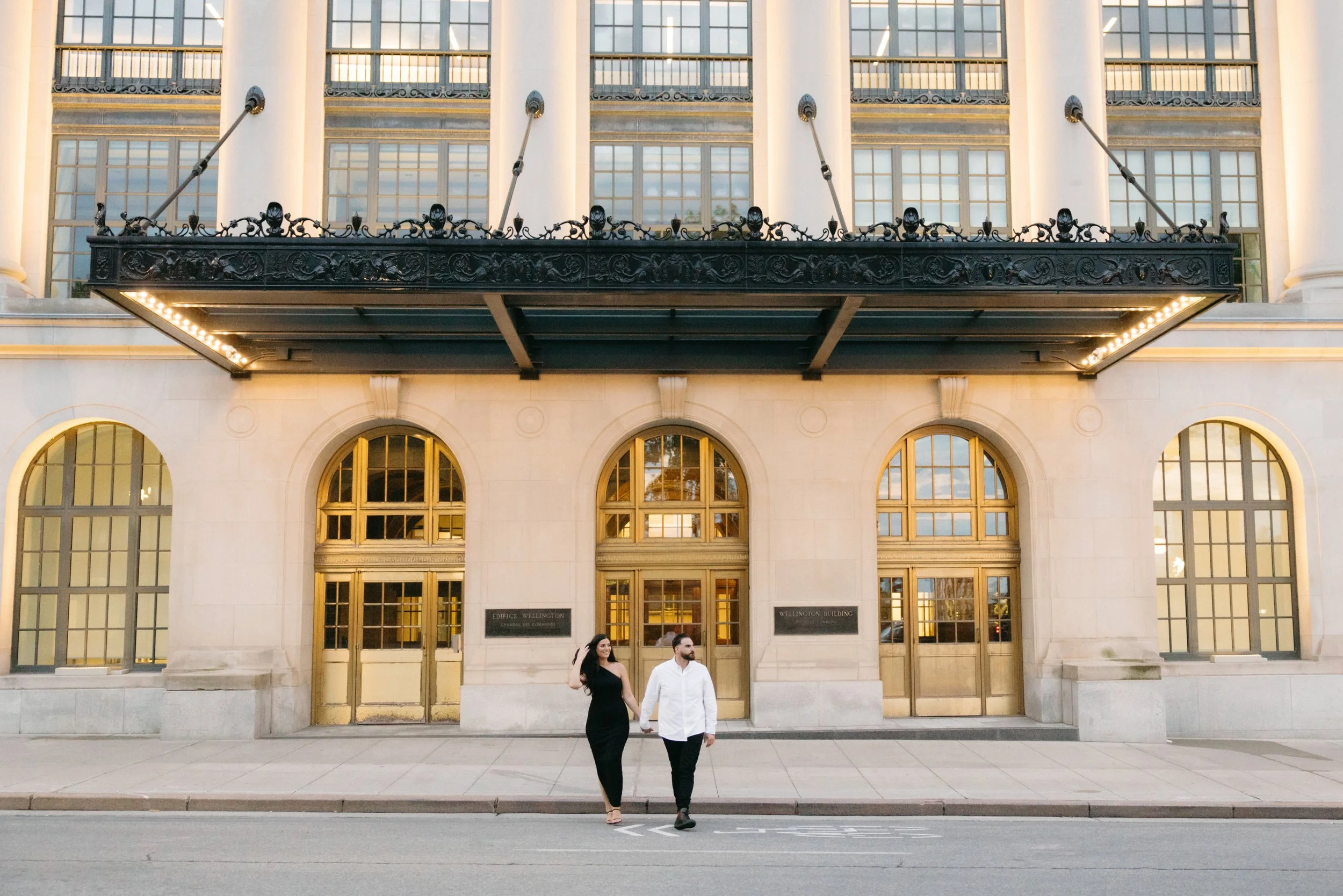 ottawa-downtown-engagement-session-0049.jpg