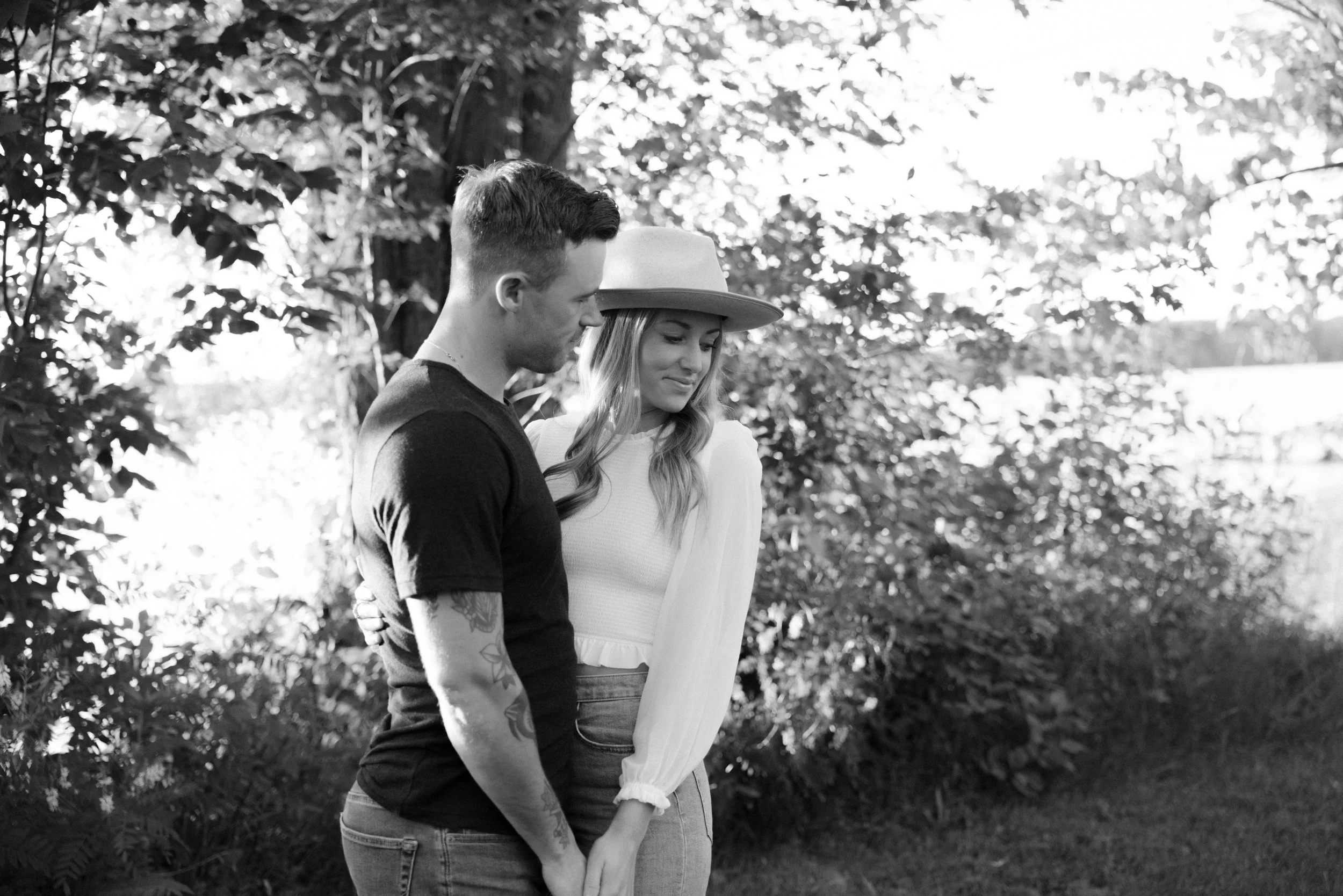 ottawa-ENGAGEMENT-photographer-0031.jpg