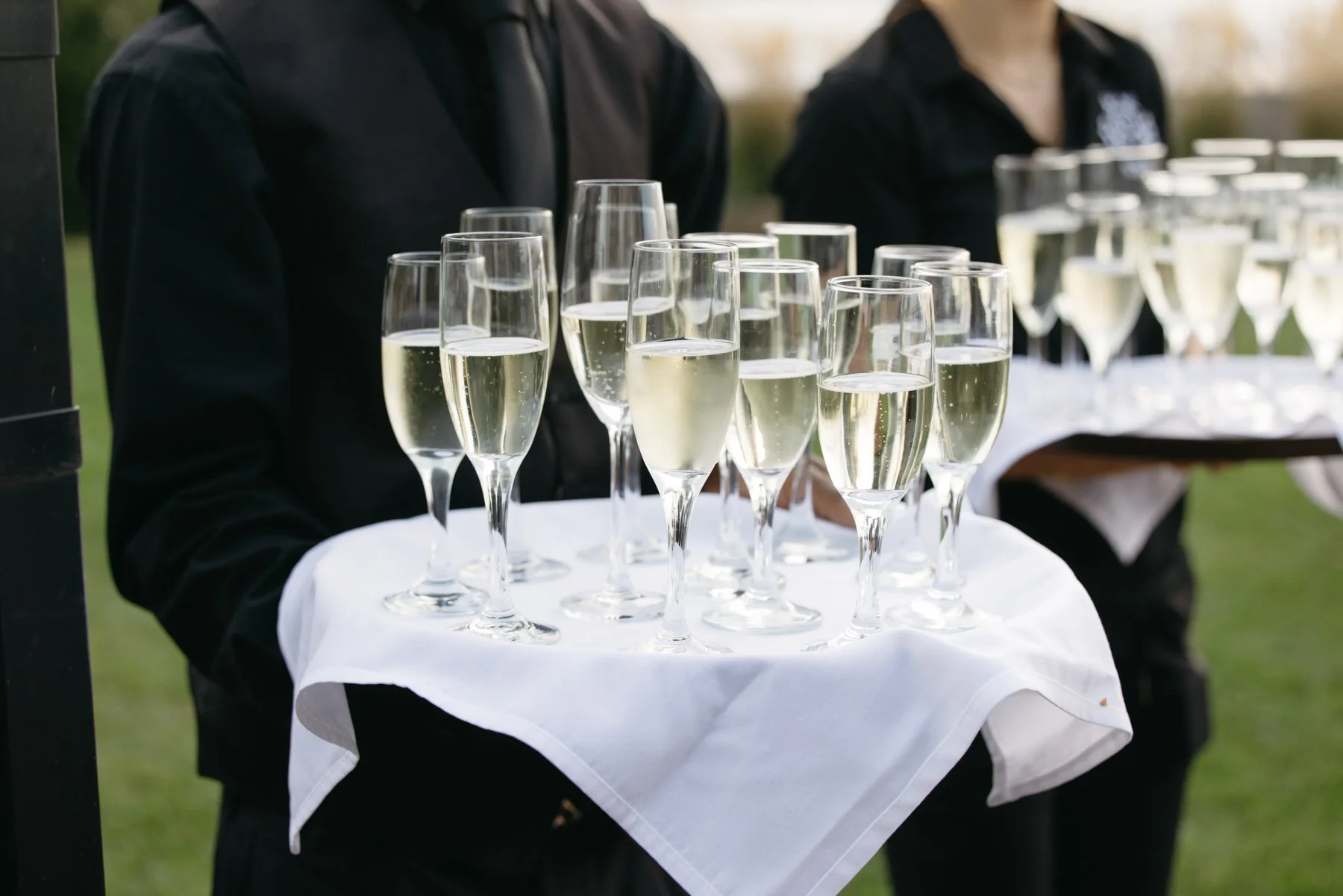 britannia-yacht-club-wedding-mn-0147.jpg