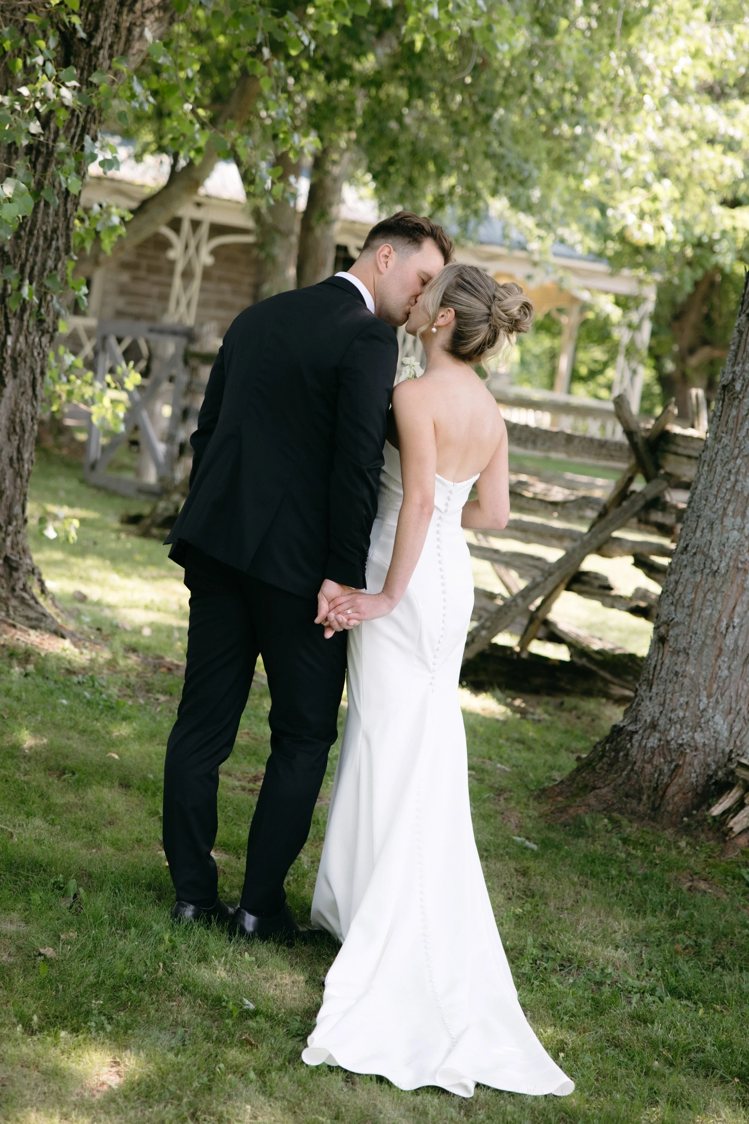 GraceAndGold-JA-WED-0253.jpg