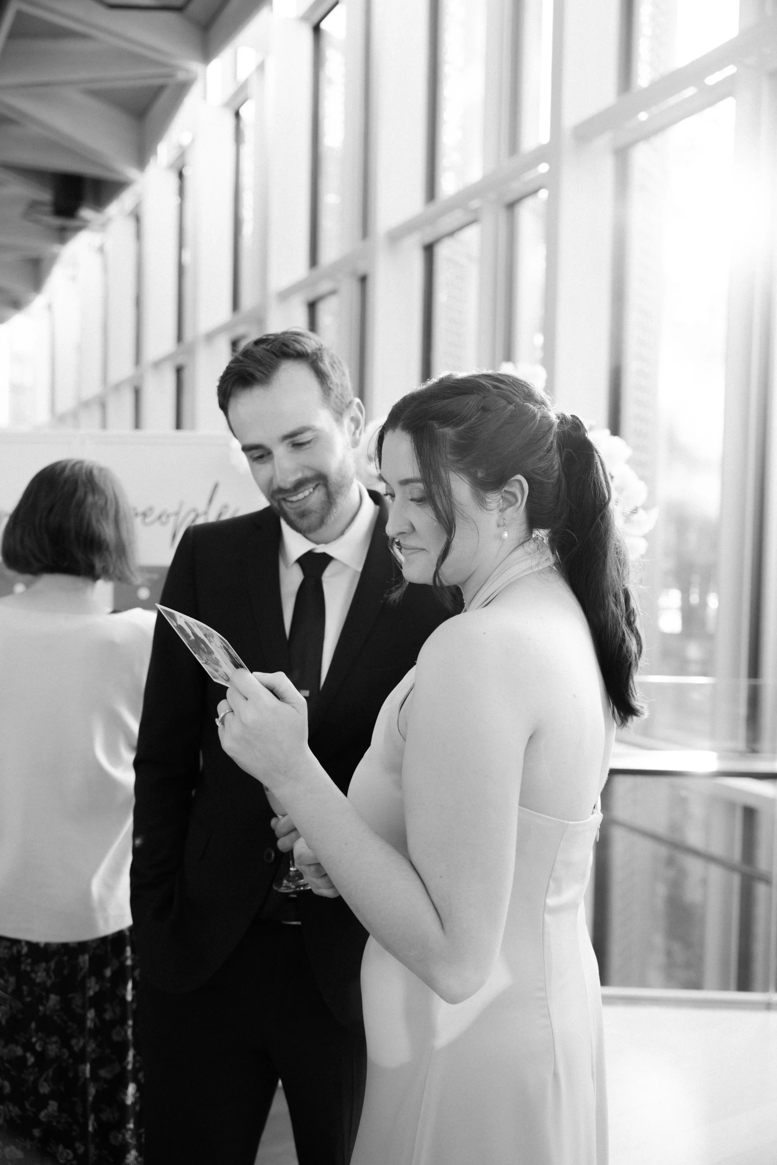 GraceAndGold-YR-WED-1190.jpg