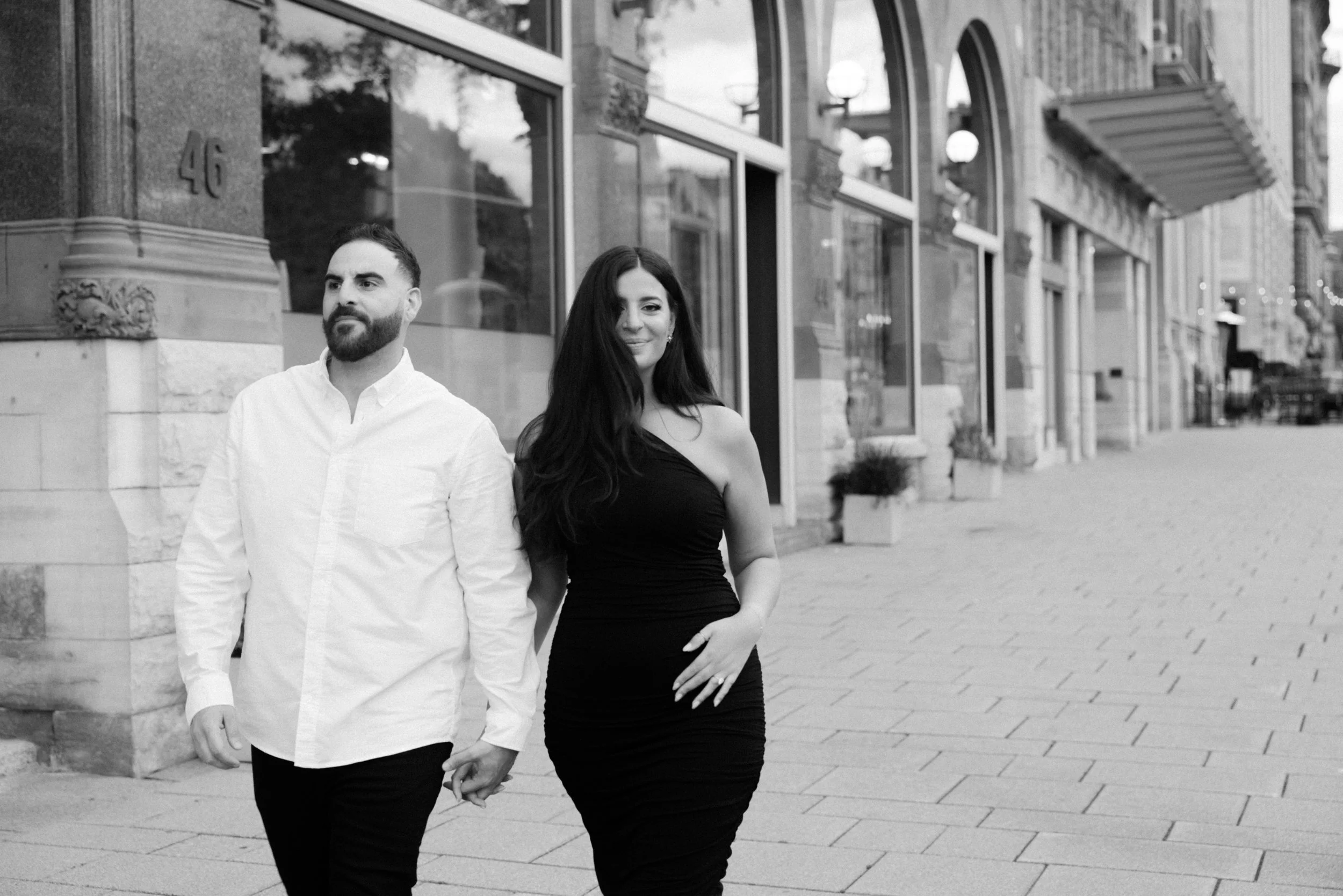 ottawa-downtown-engagement-session-0029.jpg