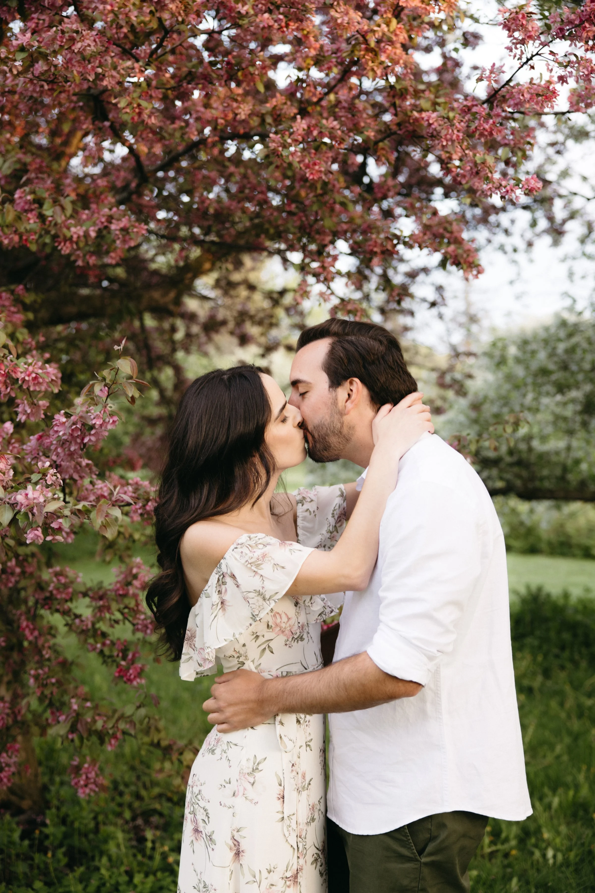 ottawa-blossom-engagement-session-0036.jpg