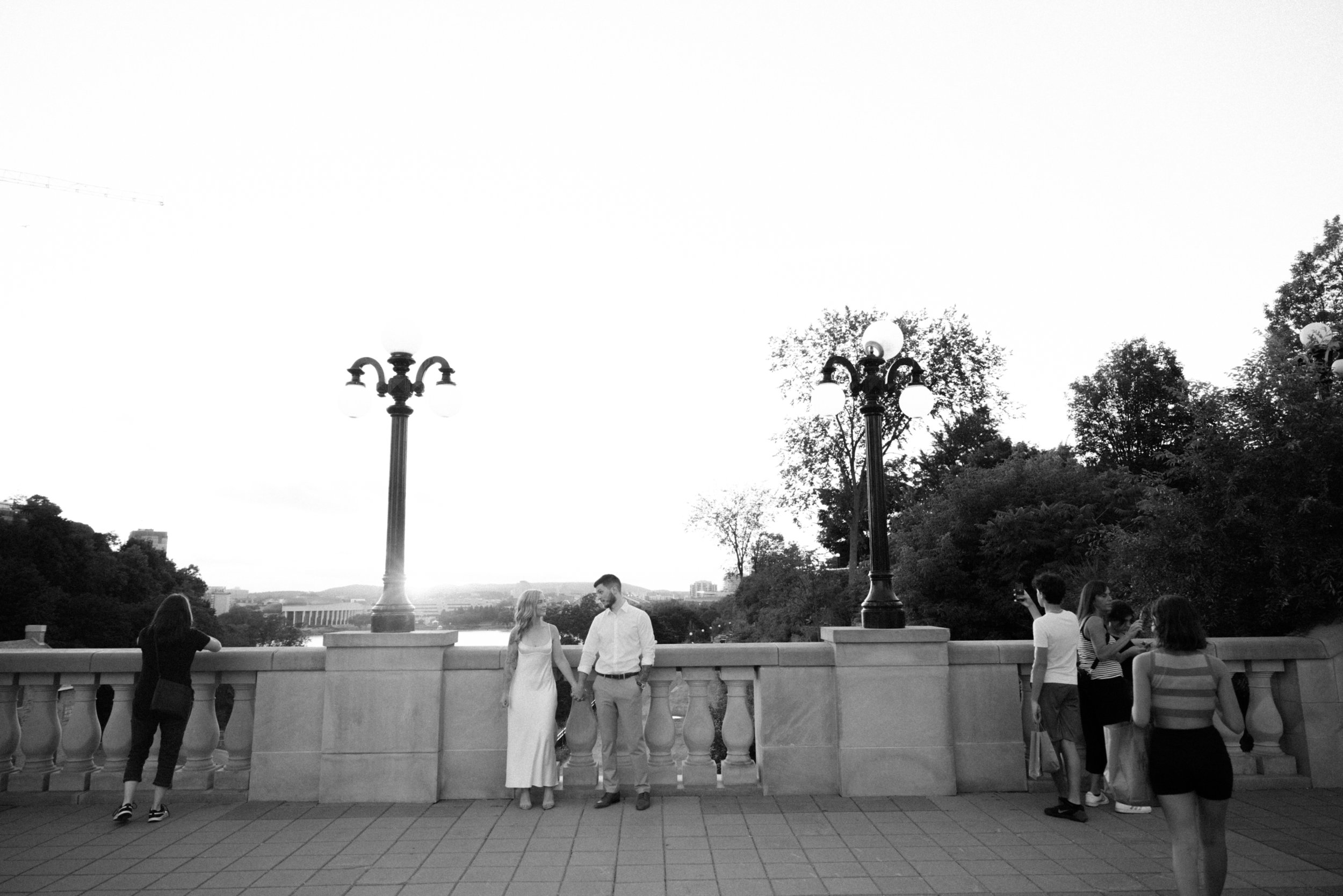 ottawa-downtown-engagement-session-0099.jpg