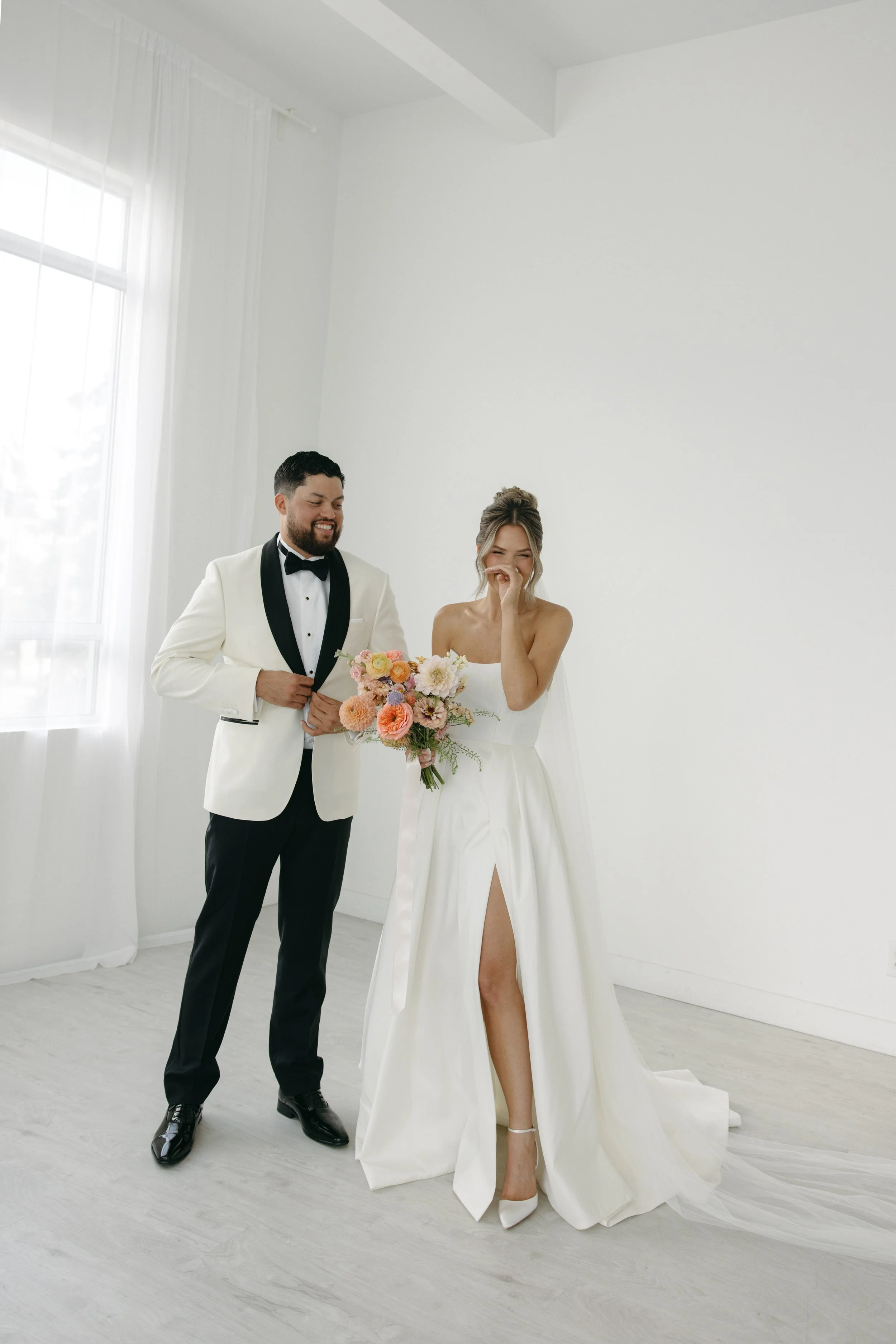 GraceAndGold-KK-WED-0301.jpg