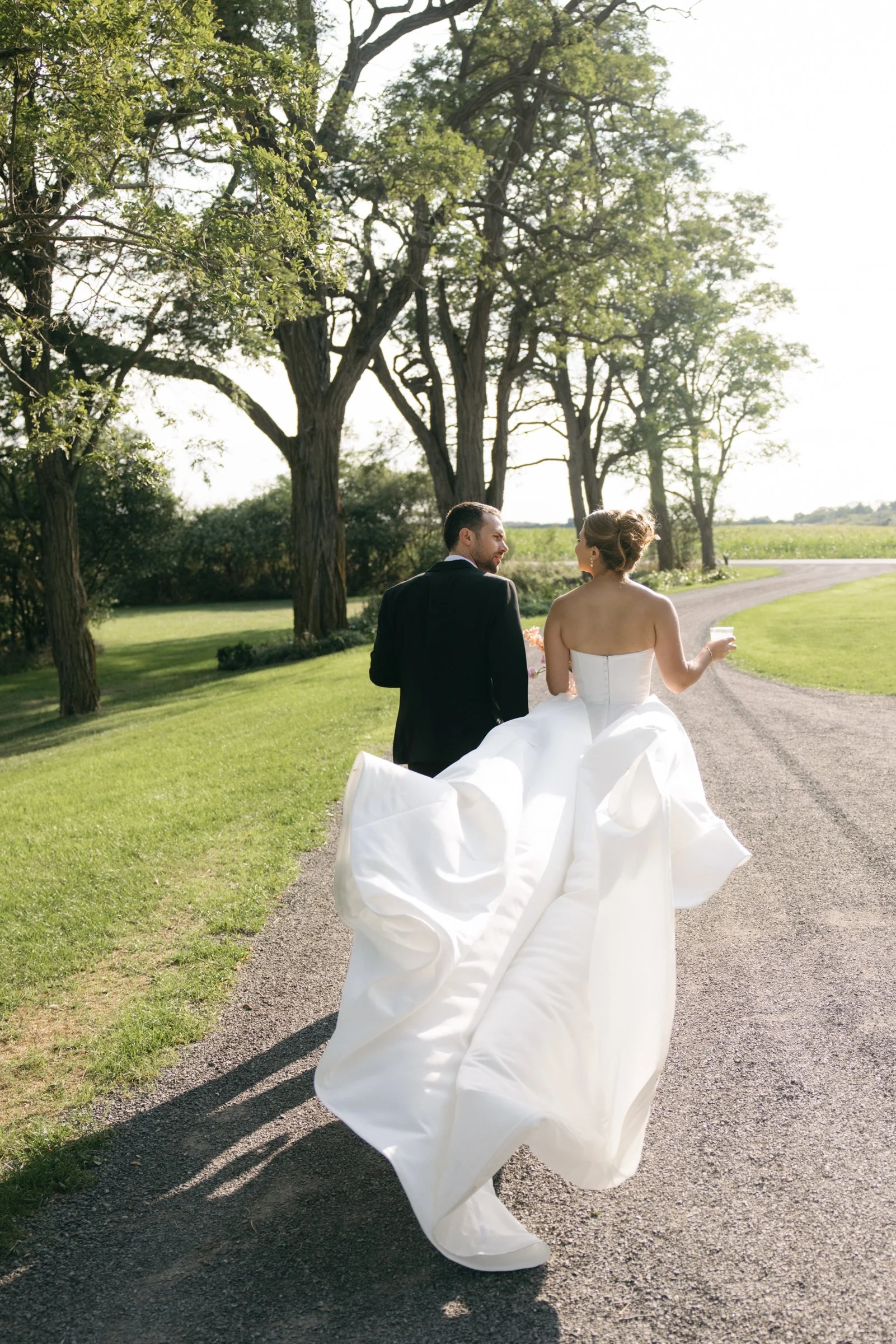 The Brighthouse Farm Wedding - Tracy Grace