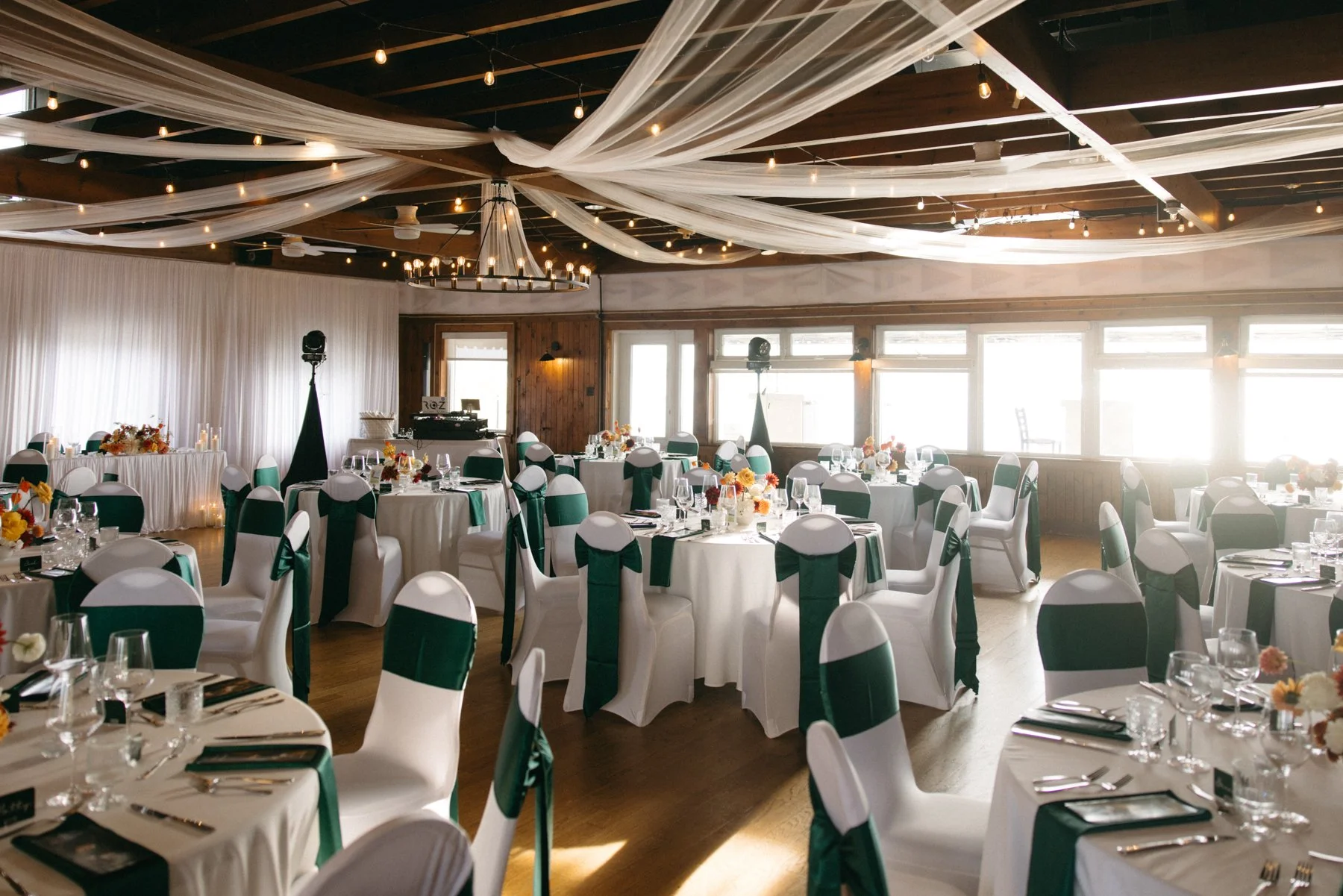 britannia-yacht-club-wedding-mn-0195.jpg