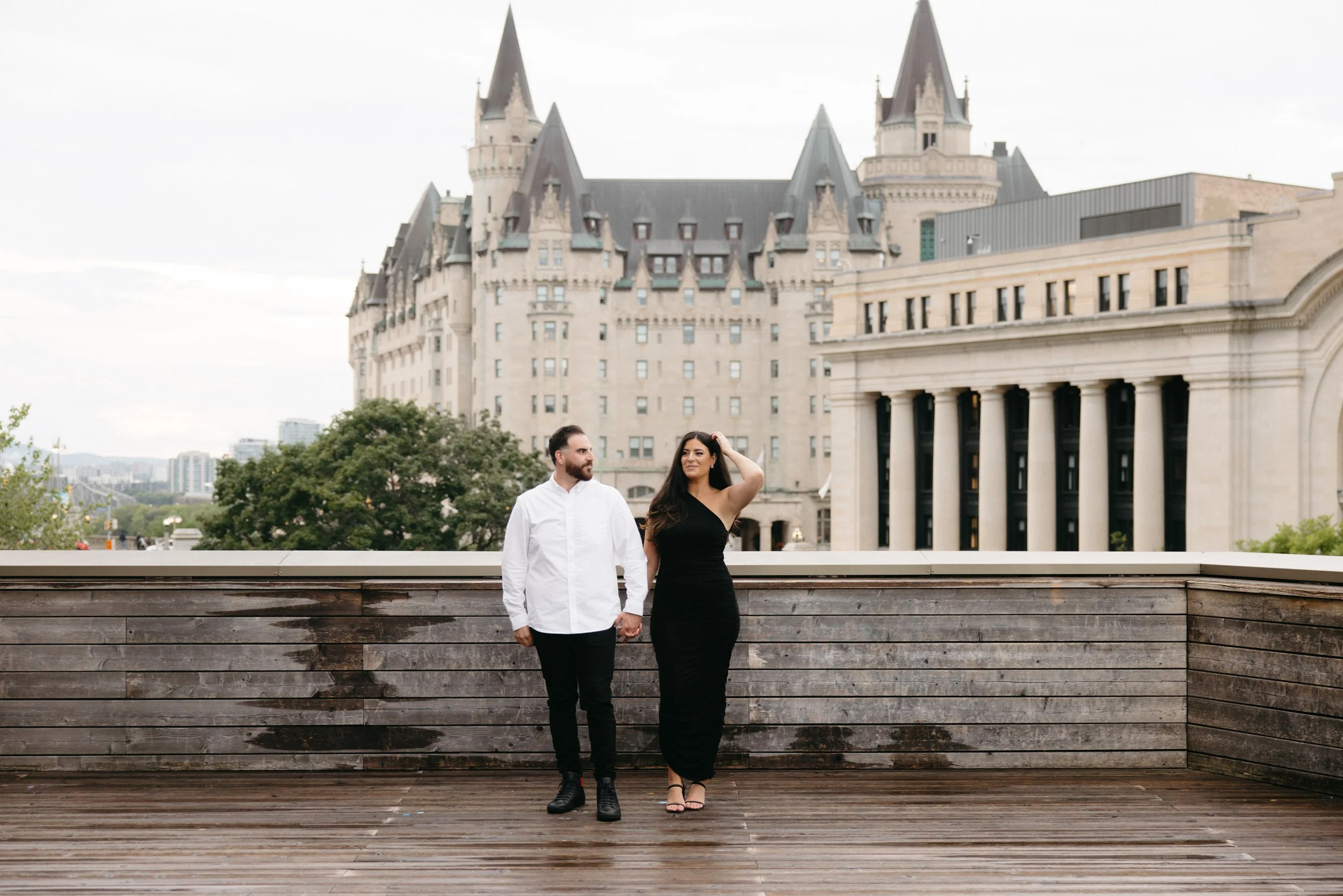 ottawa-downtown-engagement-session-0002.jpg