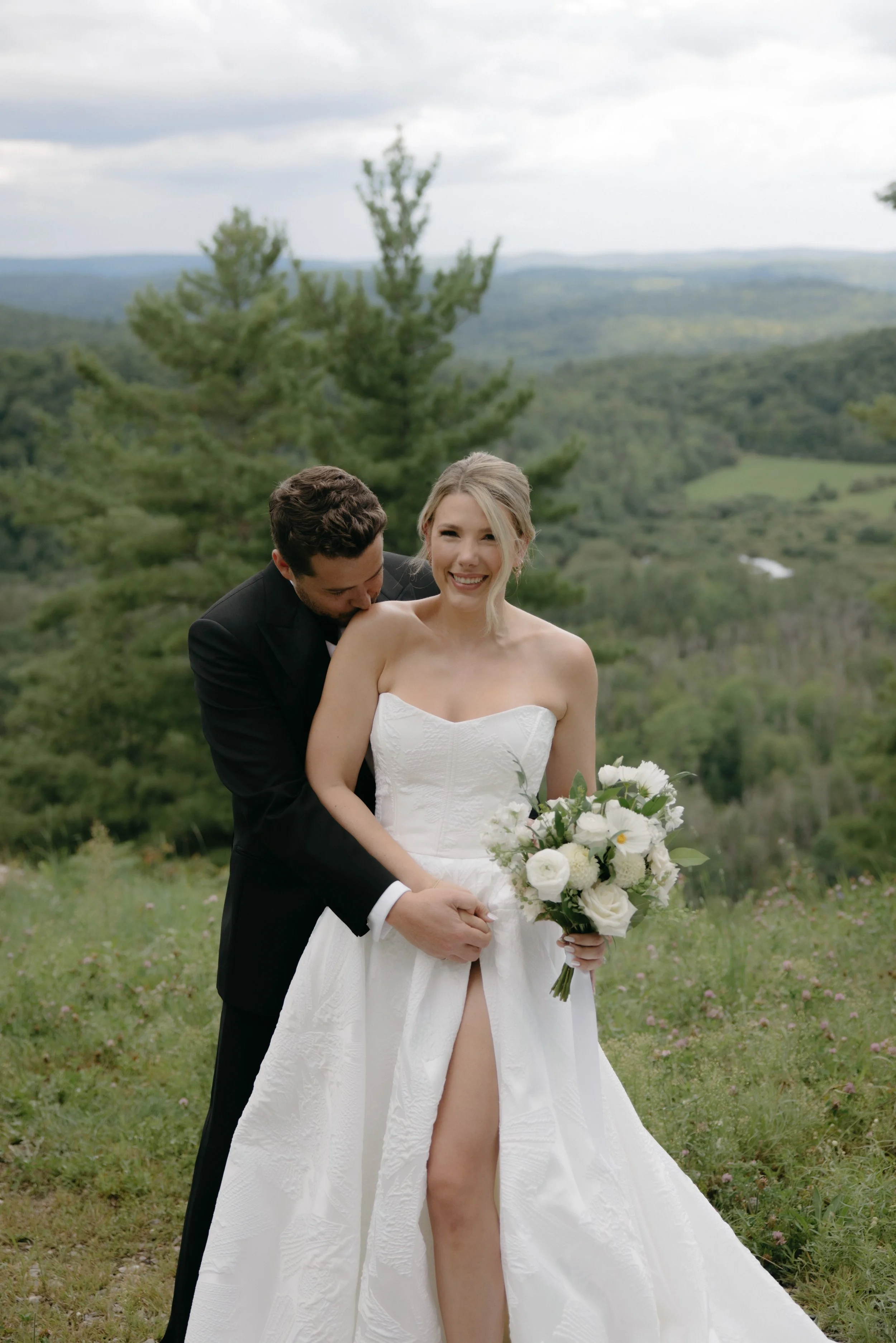 GraceAndGold-VJ-WED-0347.jpg