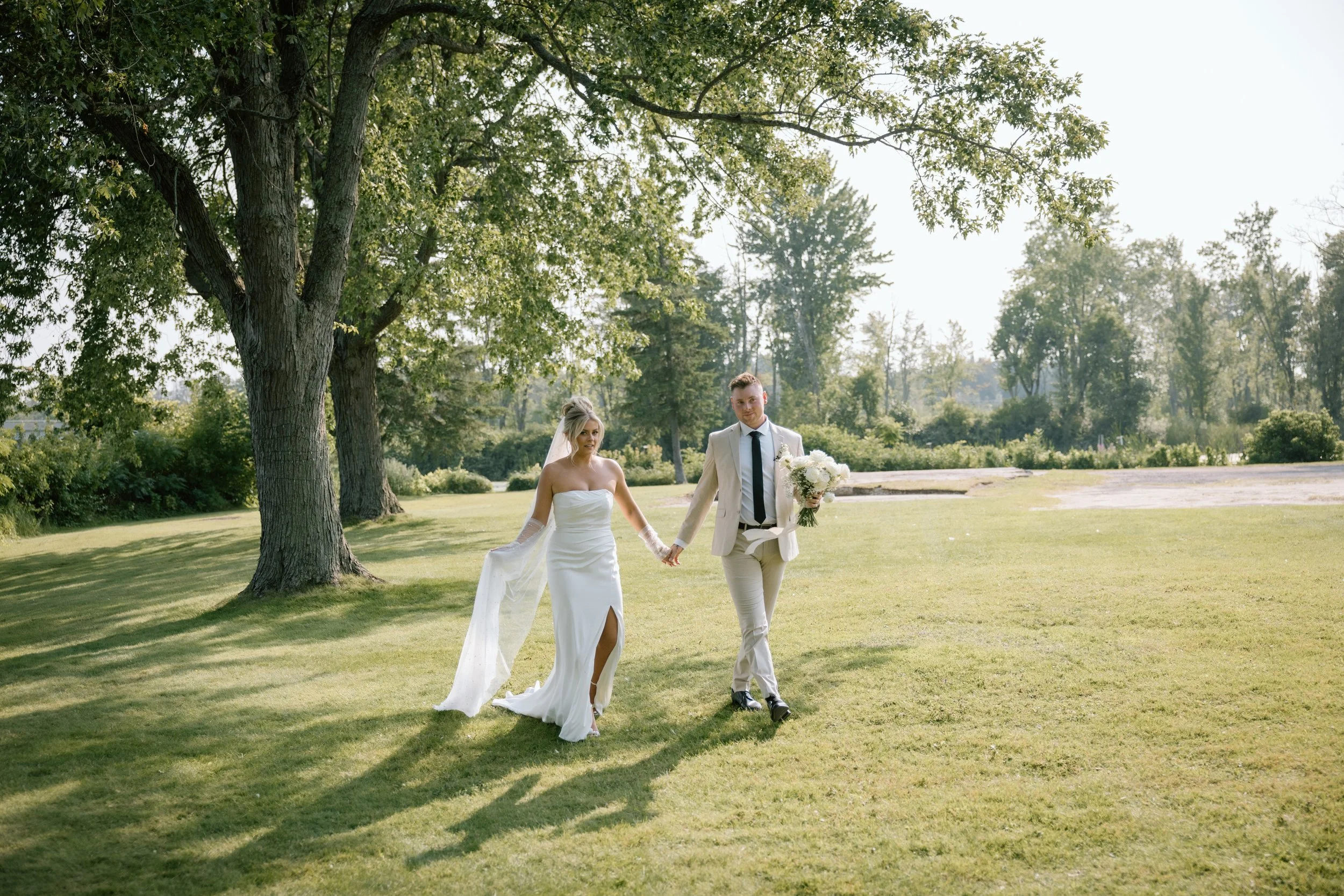 GraceAndGold-MJ-WED-1109.jpg