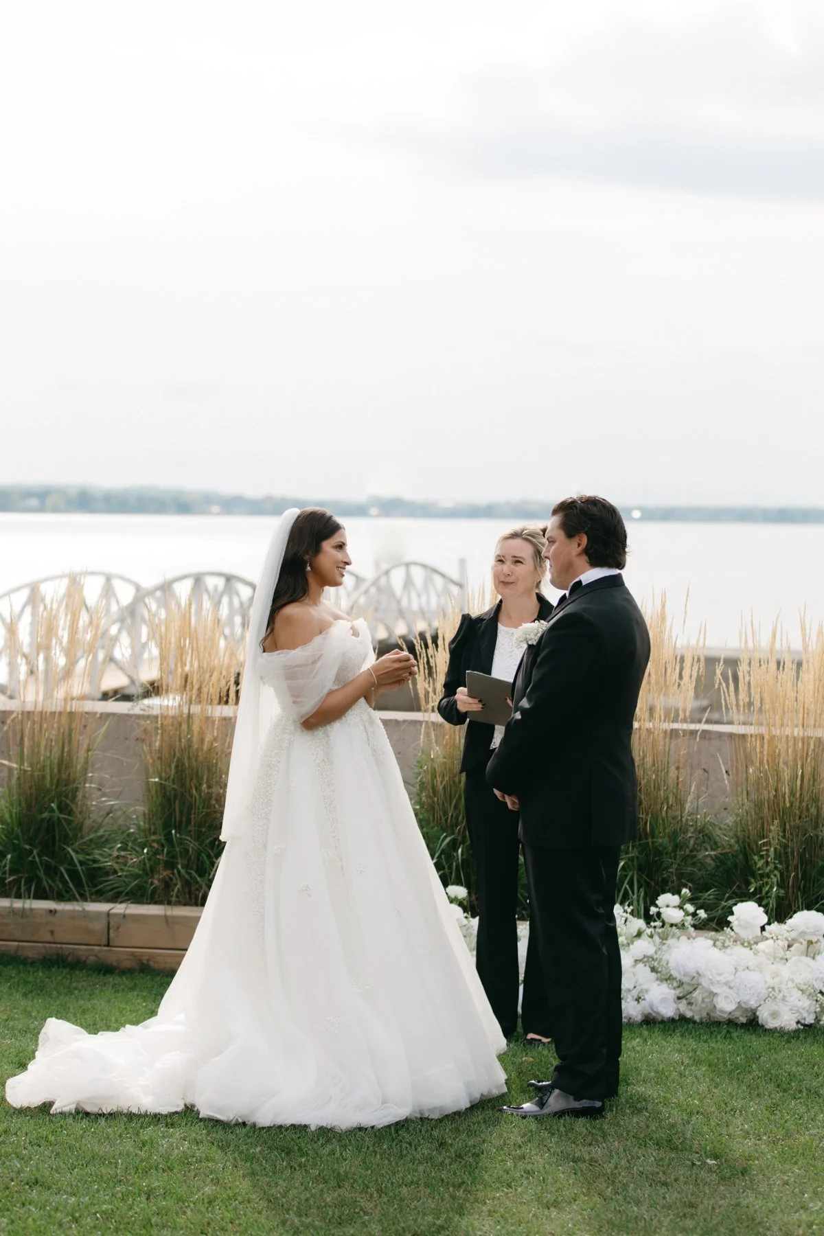 Britannia Yacht Club Wedding - Tracy Grace