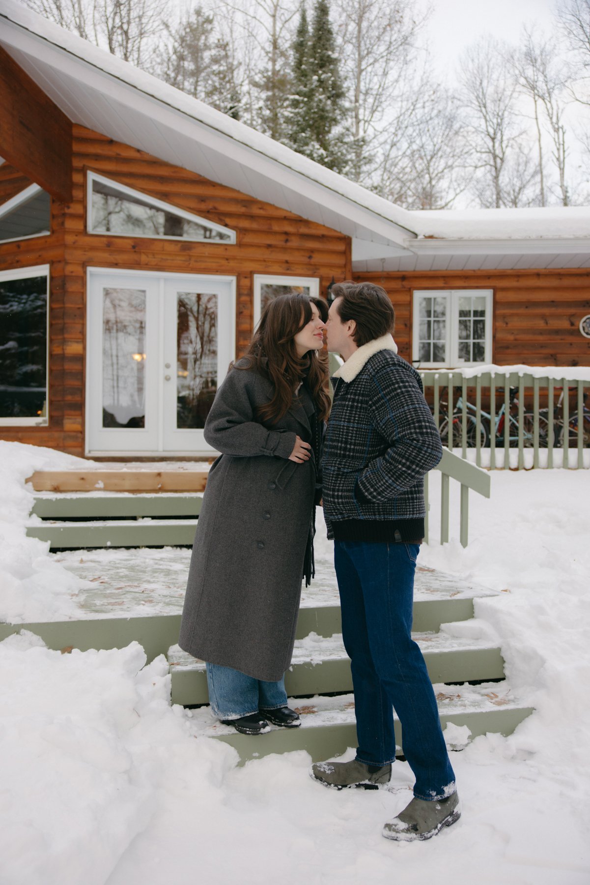 Ottawa-Maternity-Session-Cottage-0124.jpg