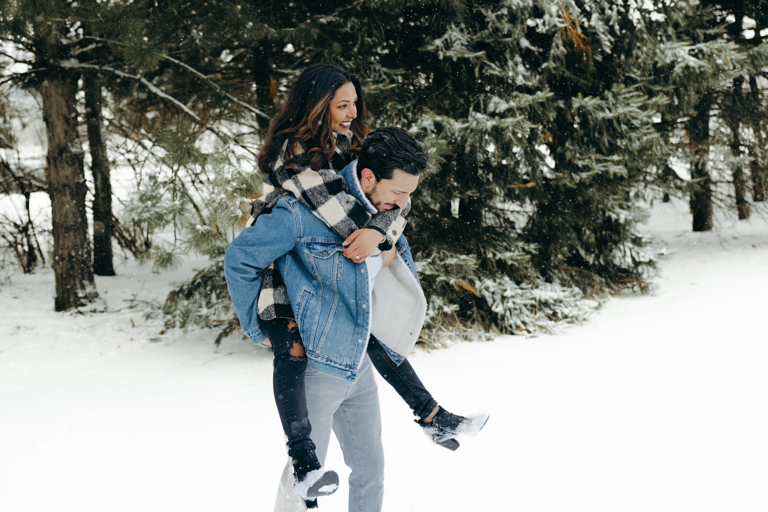 Ottawa-engagement-photographer-tracy-grace-0095.jpg