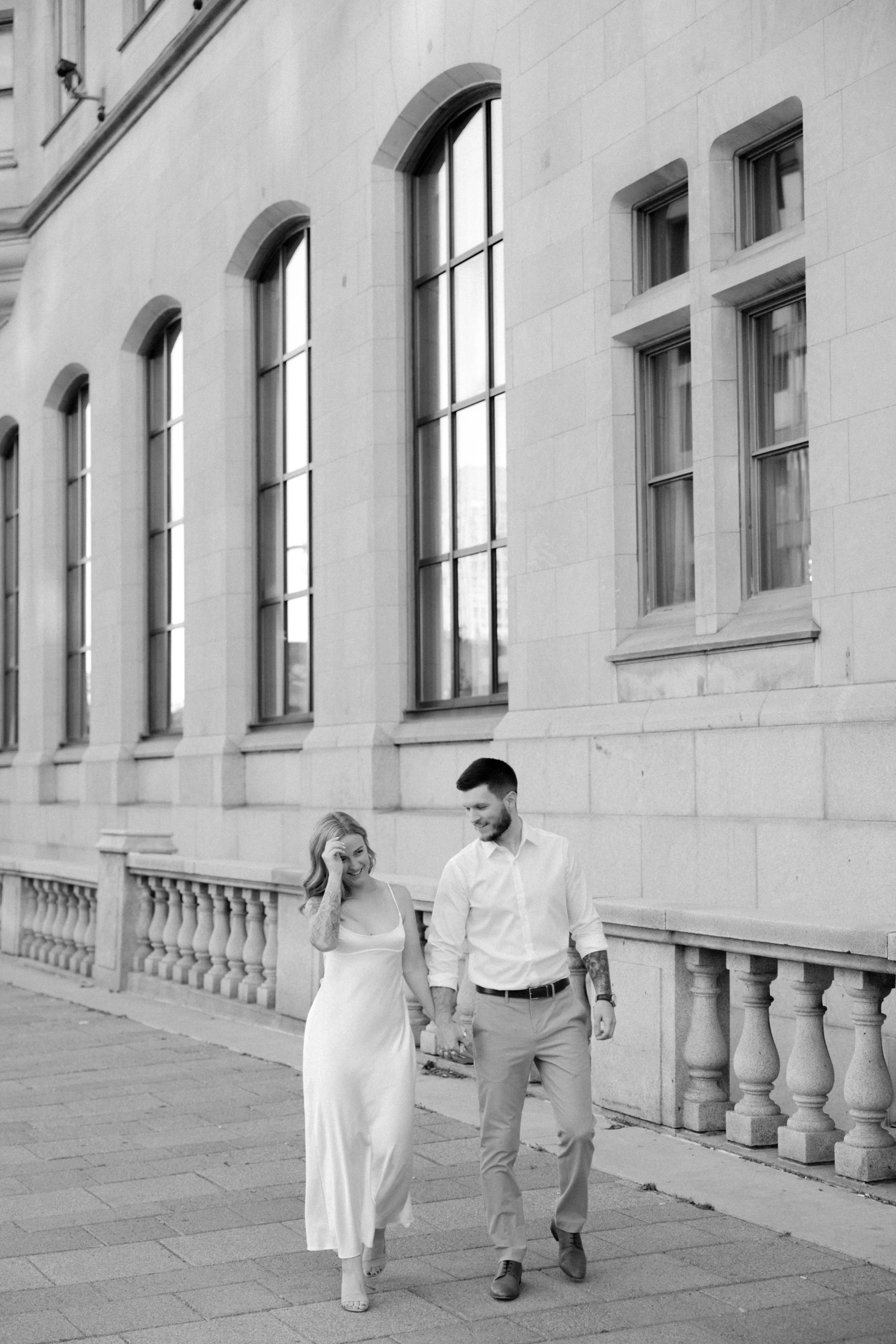 ottawa-downtown-engagement-session-0059.jpg