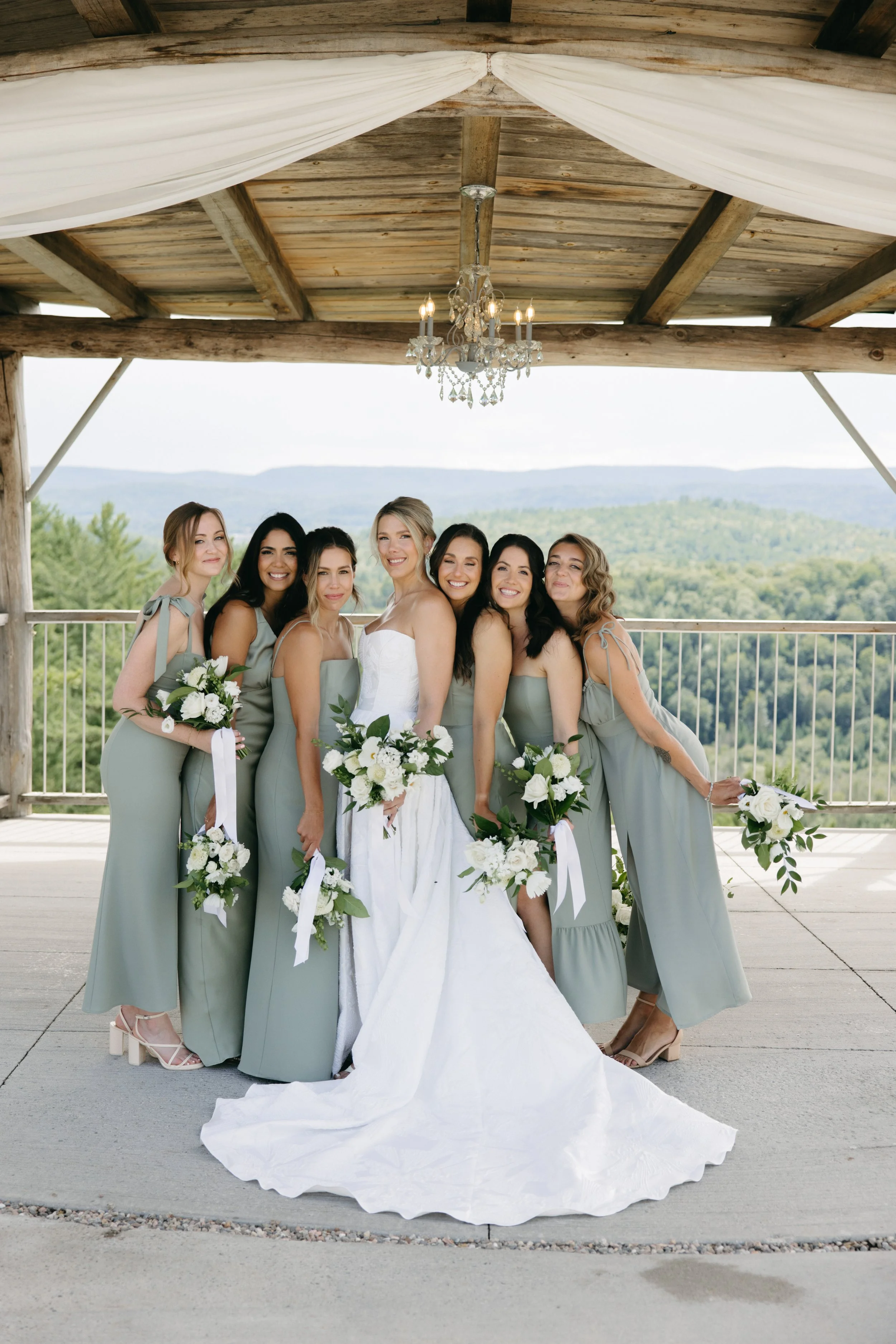 GraceAndGold-VJ-WED-0499.jpg