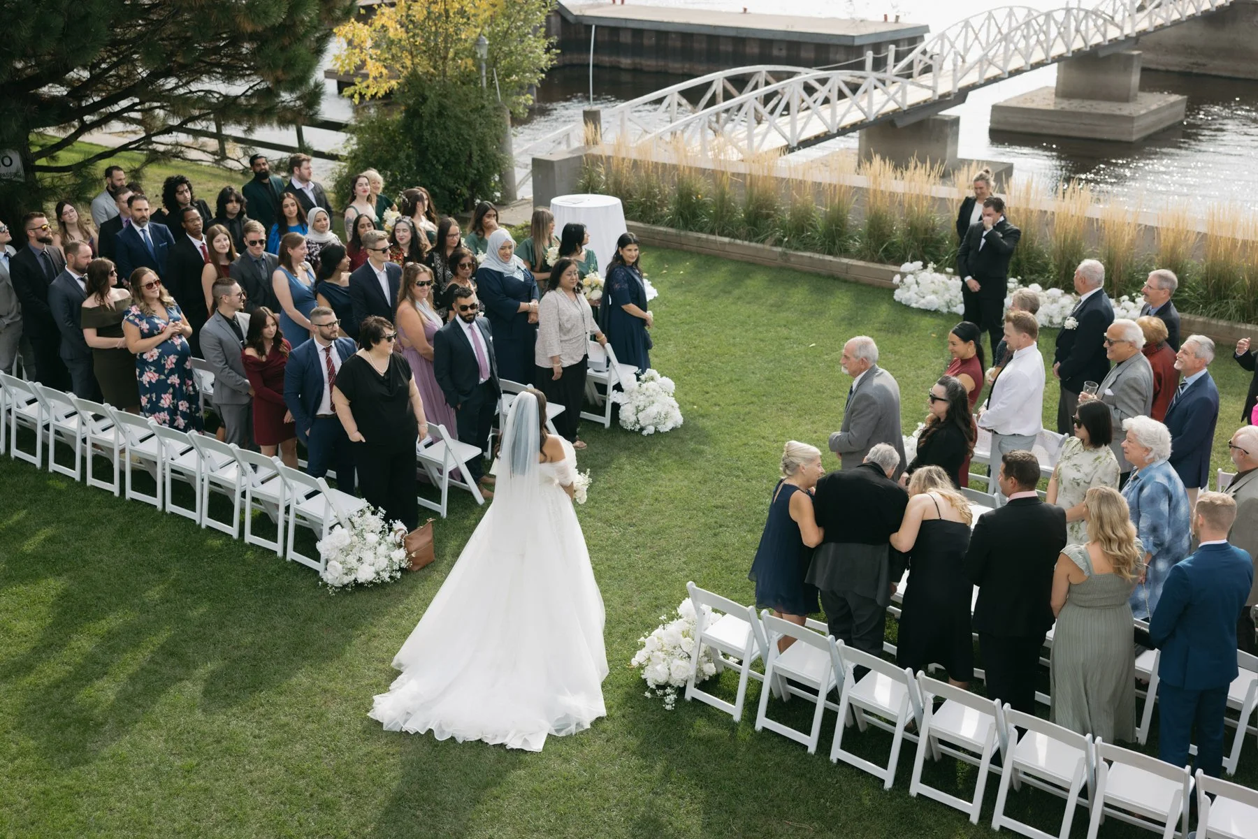 britannia-yacht-club-wedding-mn-0089.jpg