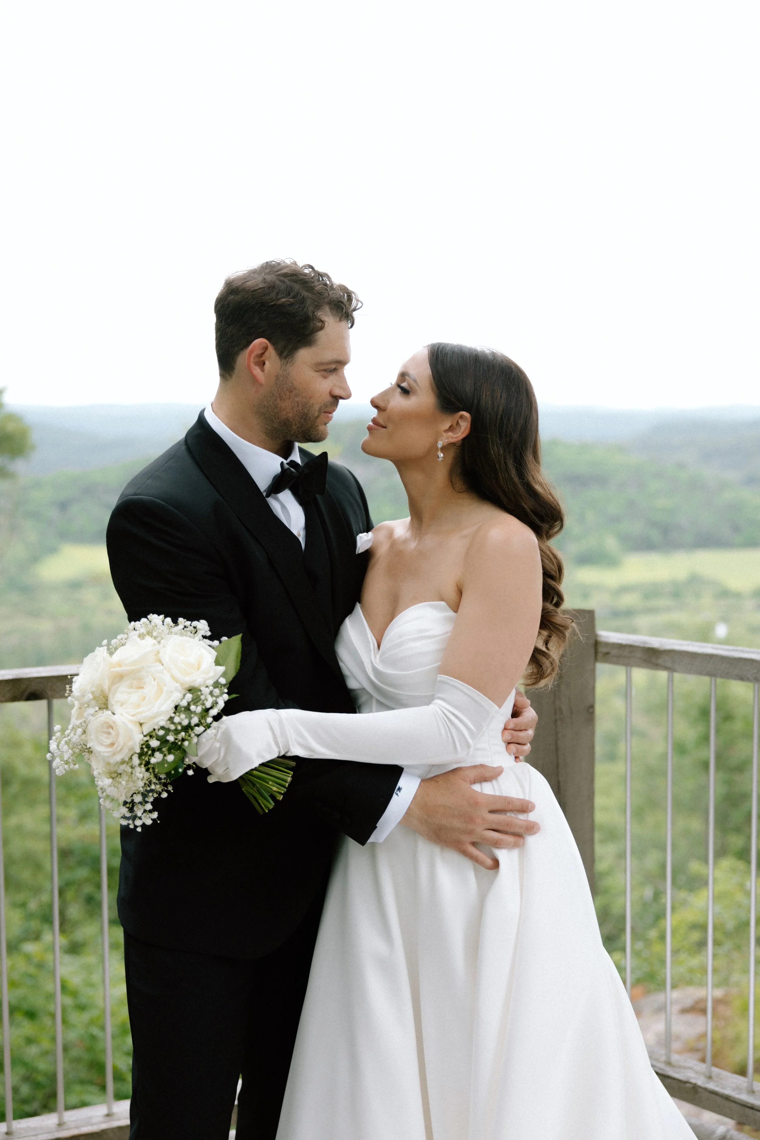 Le Belvedere Wedding Photos - Tracy Grace