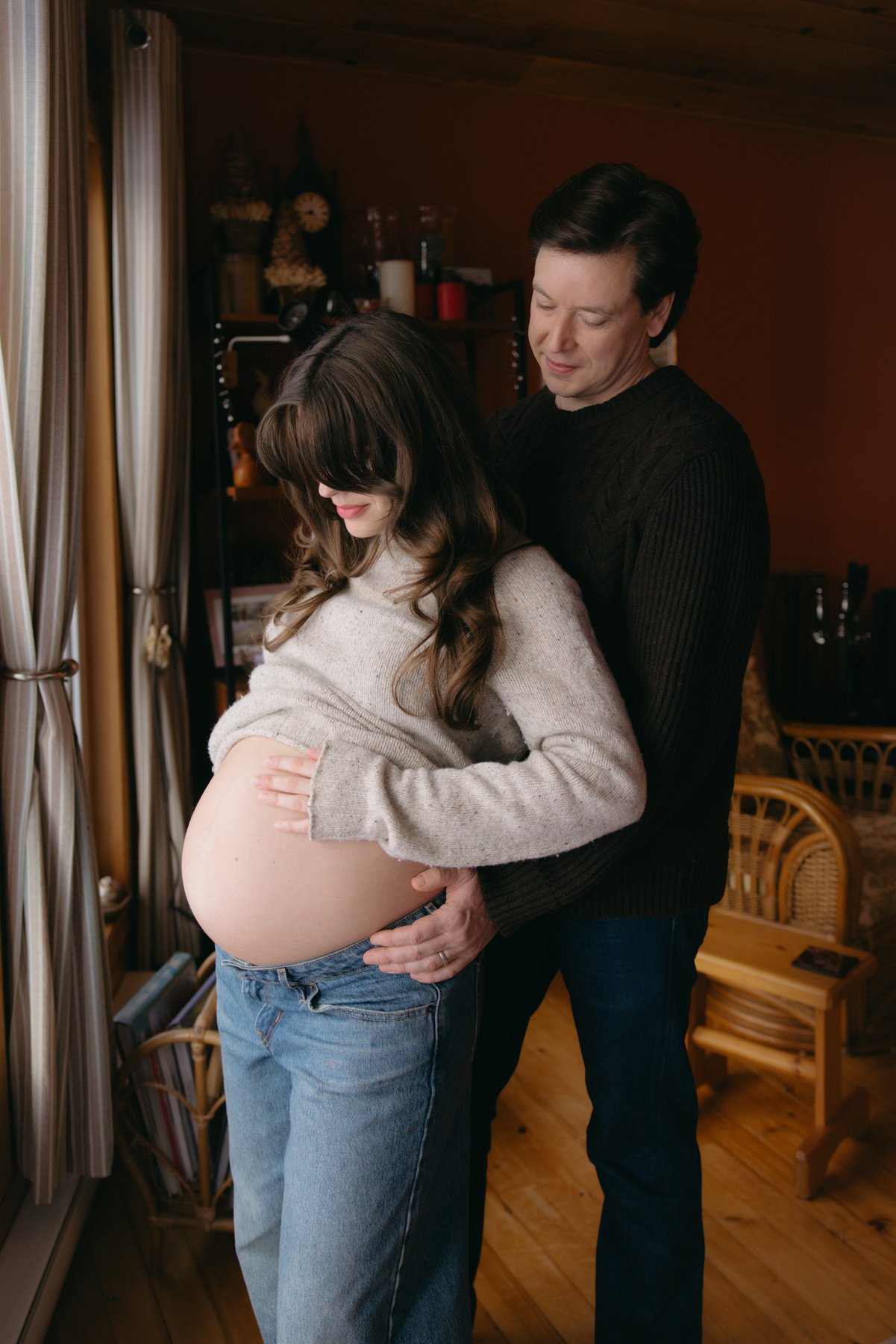 Ottawa-Maternity-Session-Cottage-0074.jpg